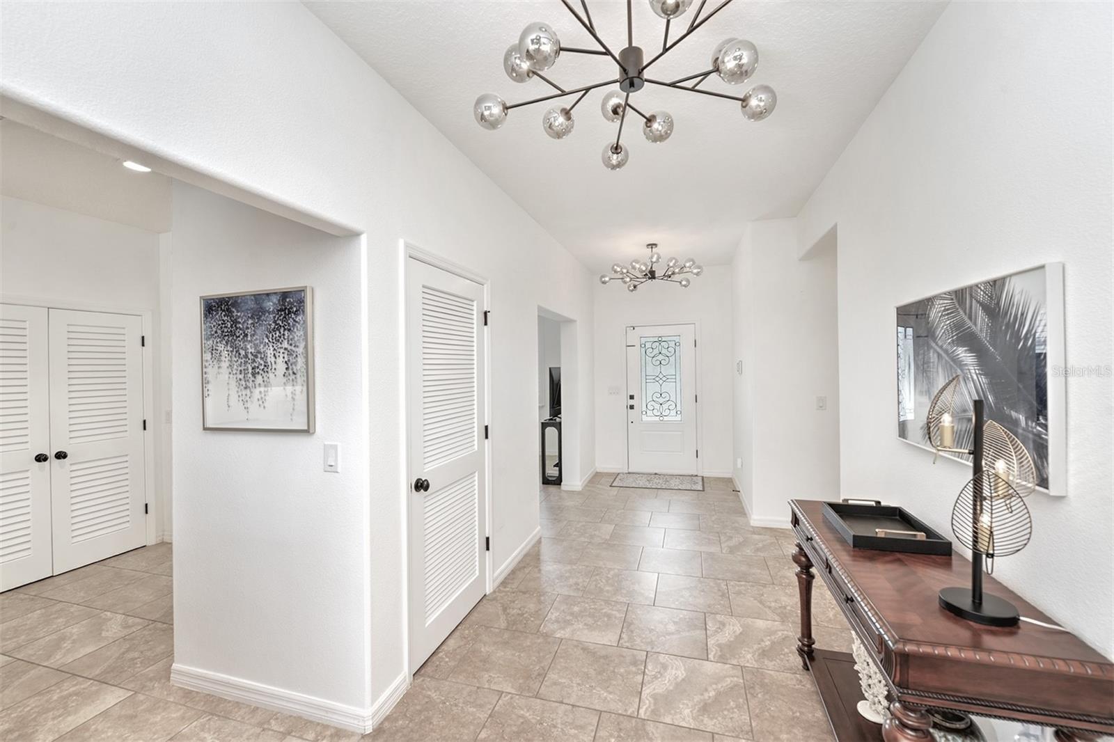 3447 LUNA BELLA LN