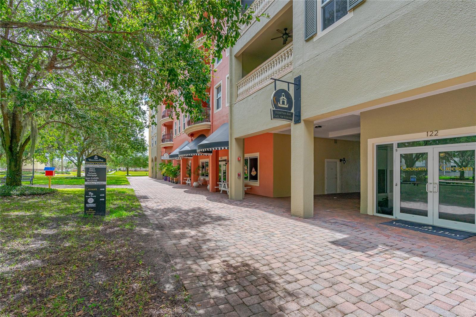 340 VENETIAN PALMS BLVD