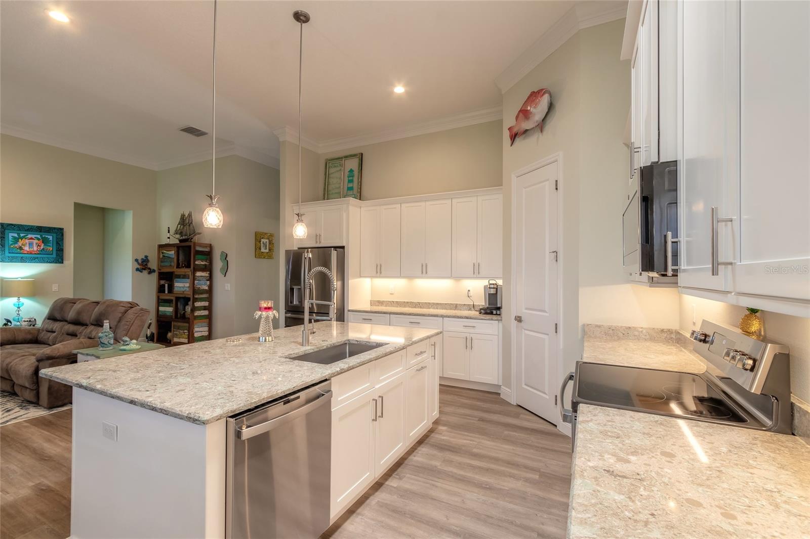 340 VENETIAN PALMS BLVD