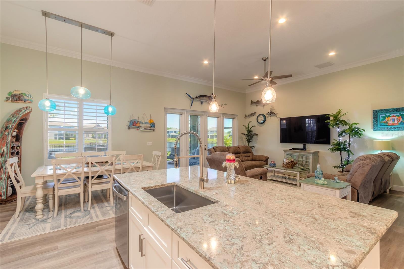 340 VENETIAN PALMS BLVD