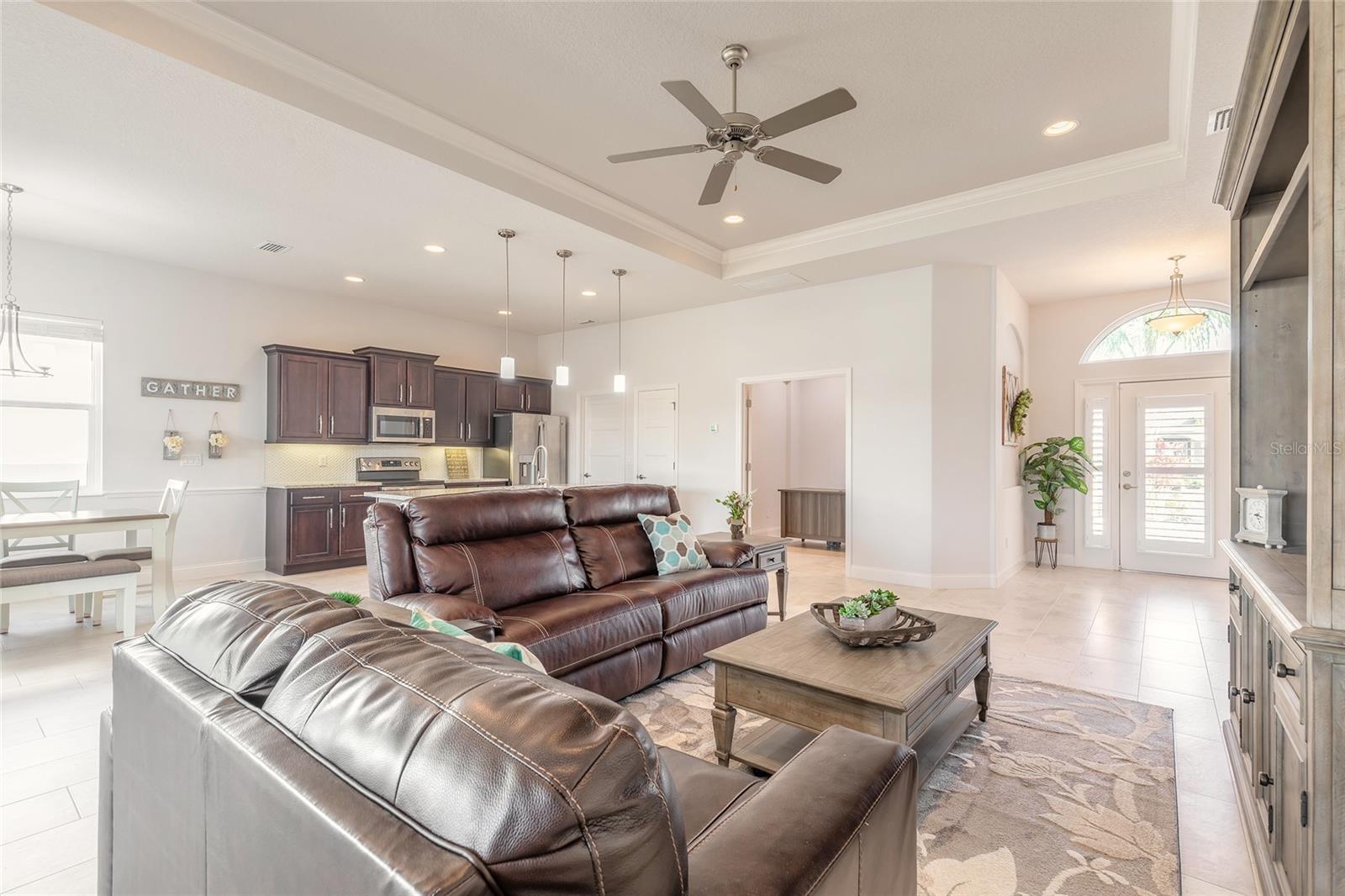 238 VENETIAN PALMS BLVD