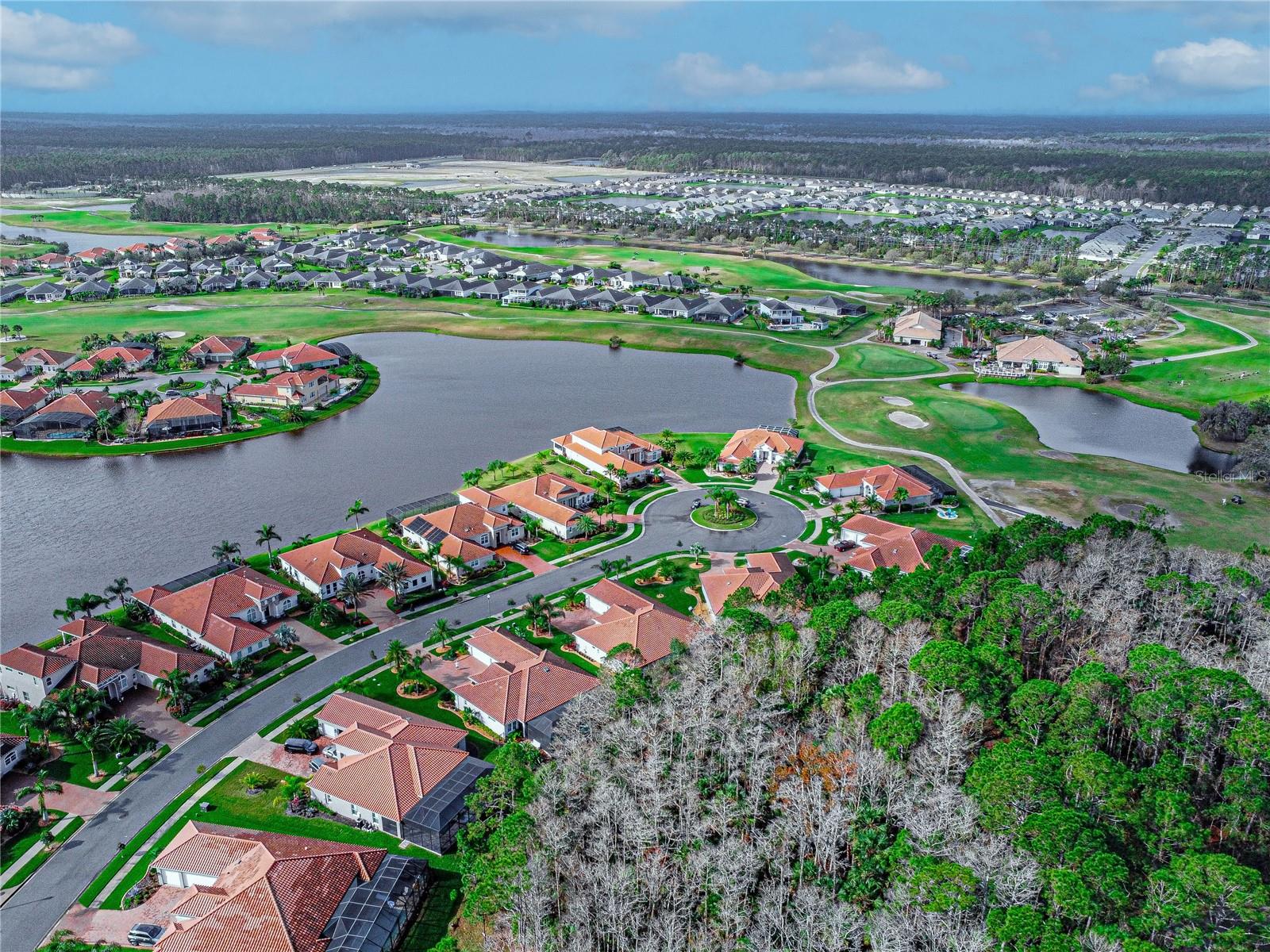 2916 W VENETIAN LAKE CIR