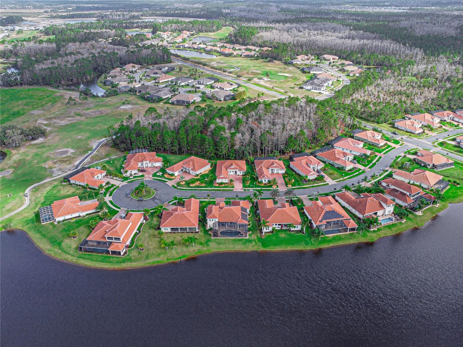 2916 W VENETIAN LAKE CIR