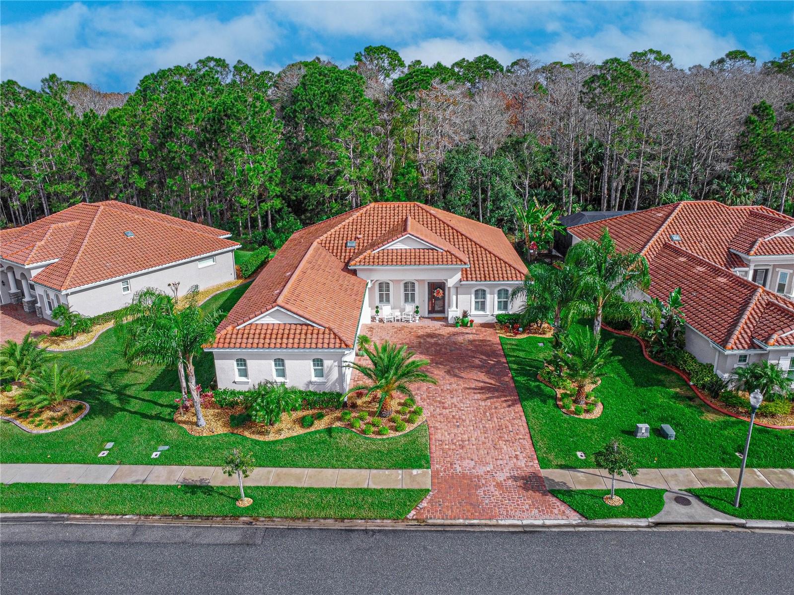 2916 W VENETIAN LAKE CIR