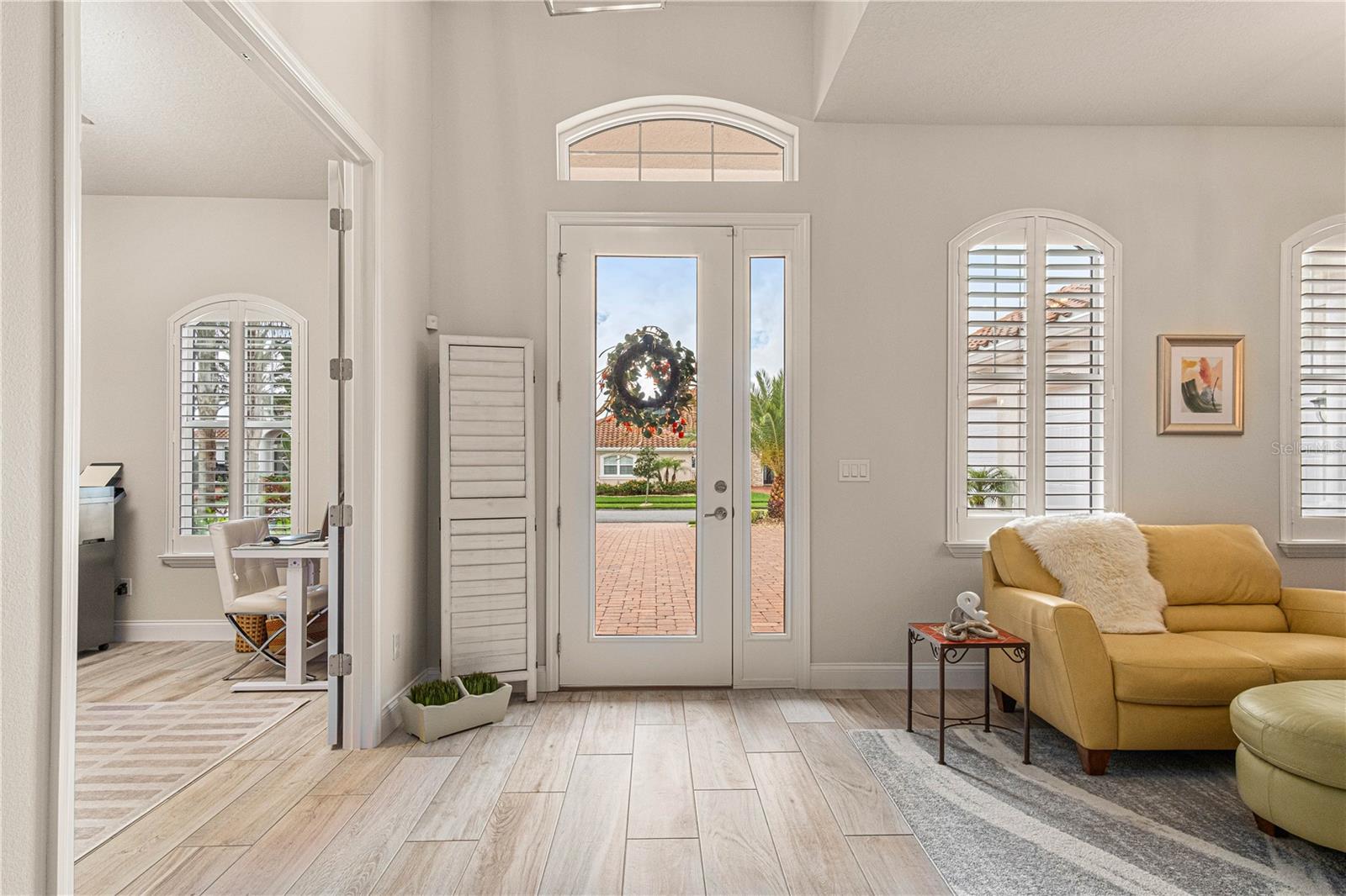 2916 W VENETIAN LAKE CIR