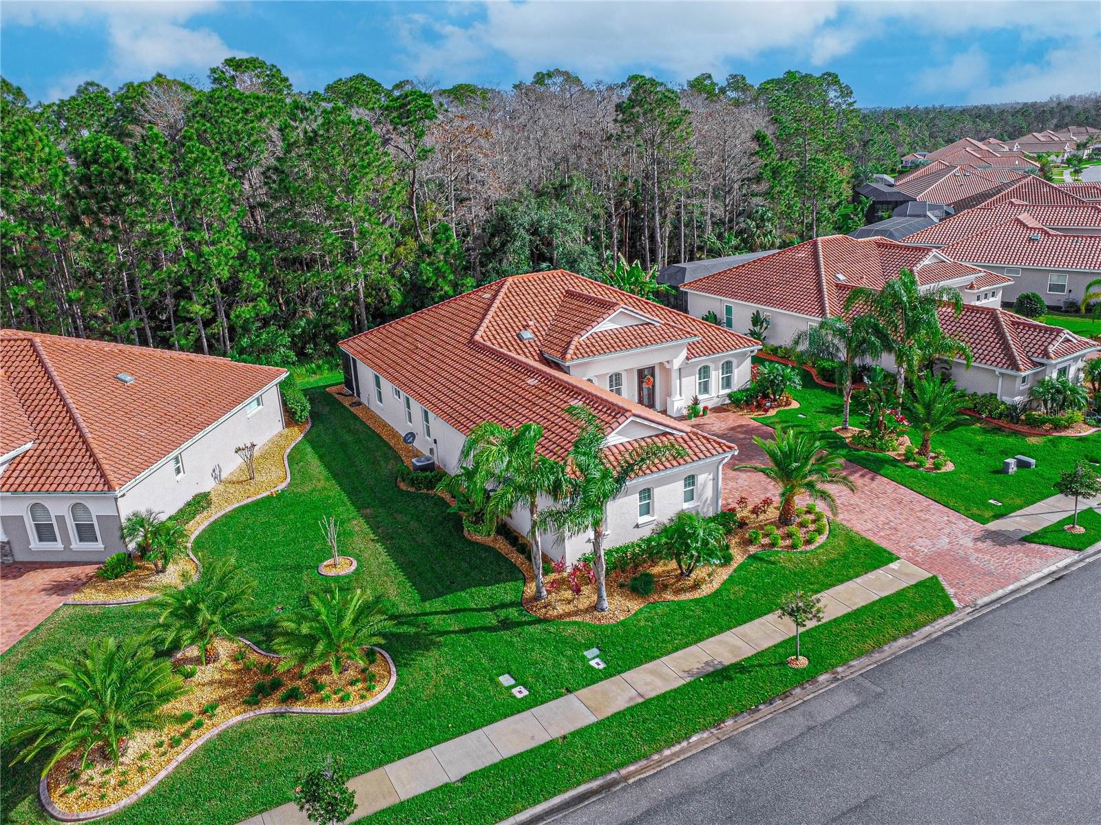 2916 W VENETIAN LAKE CIR