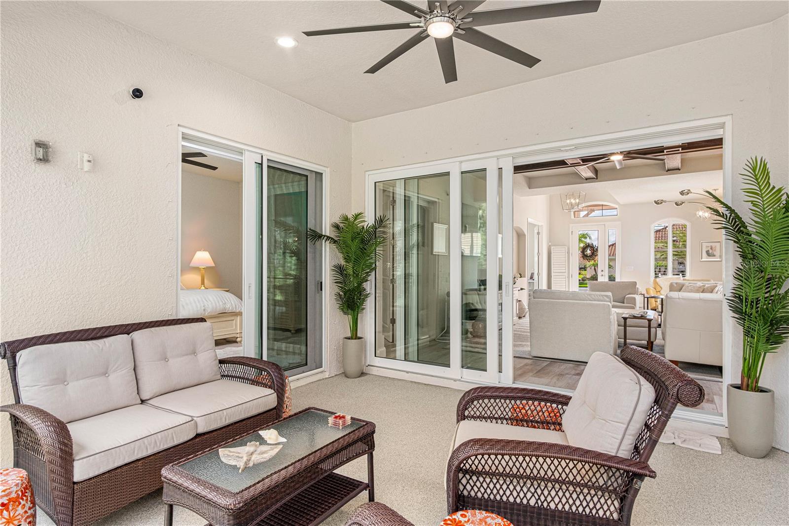 2916 W VENETIAN LAKE CIR