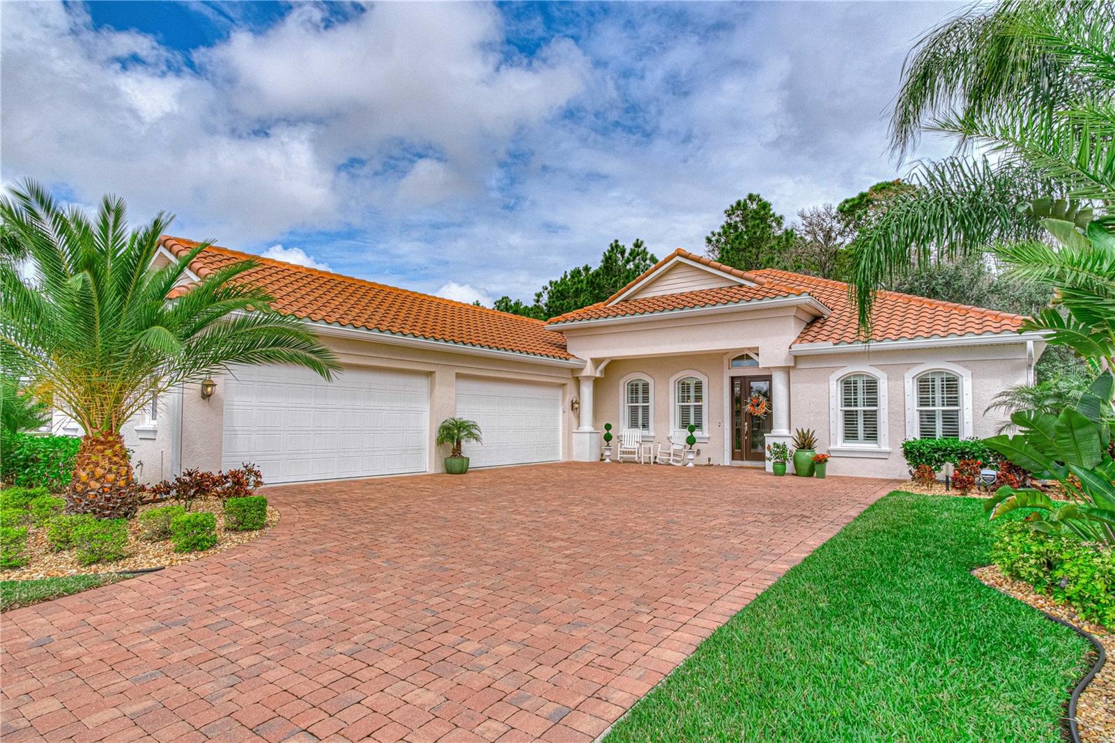 2916 W VENETIAN LAKE CIR