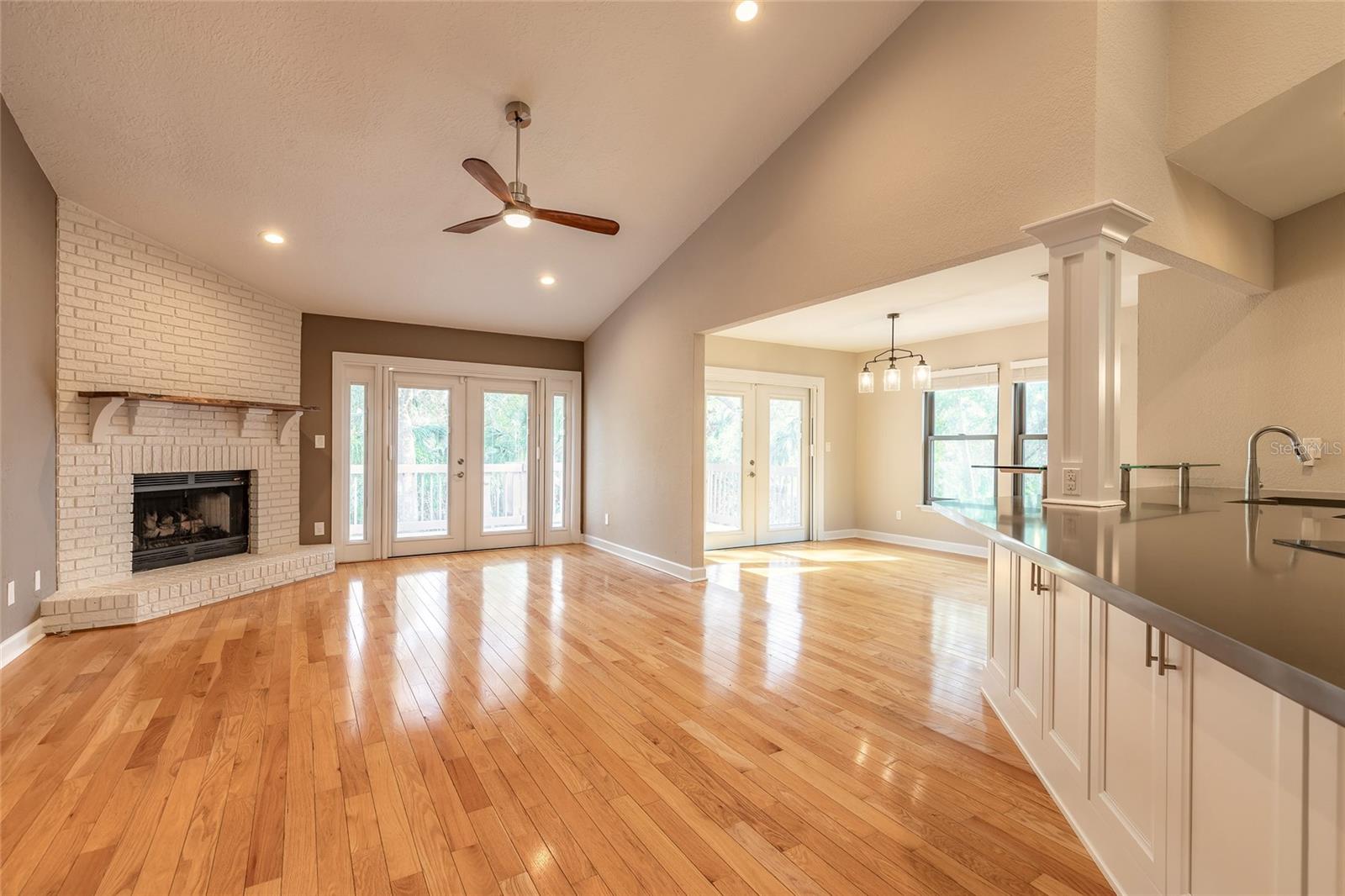 2628 SPRUCE CREEK BLVD