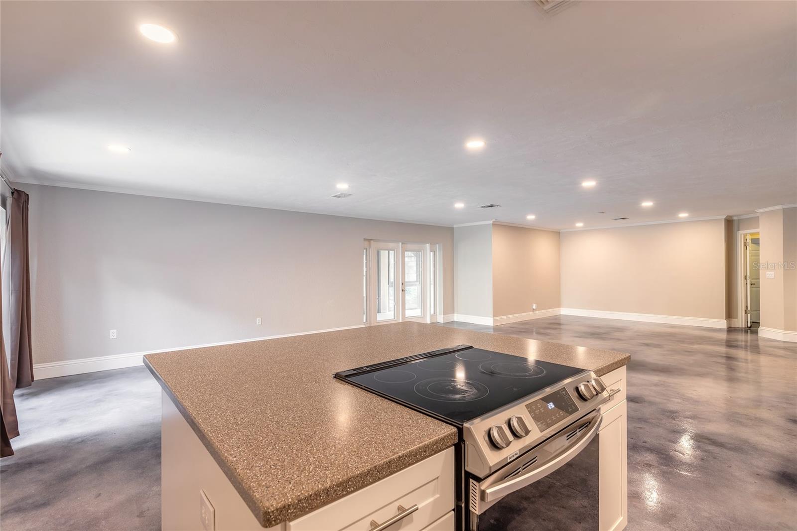 2628 SPRUCE CREEK BLVD
