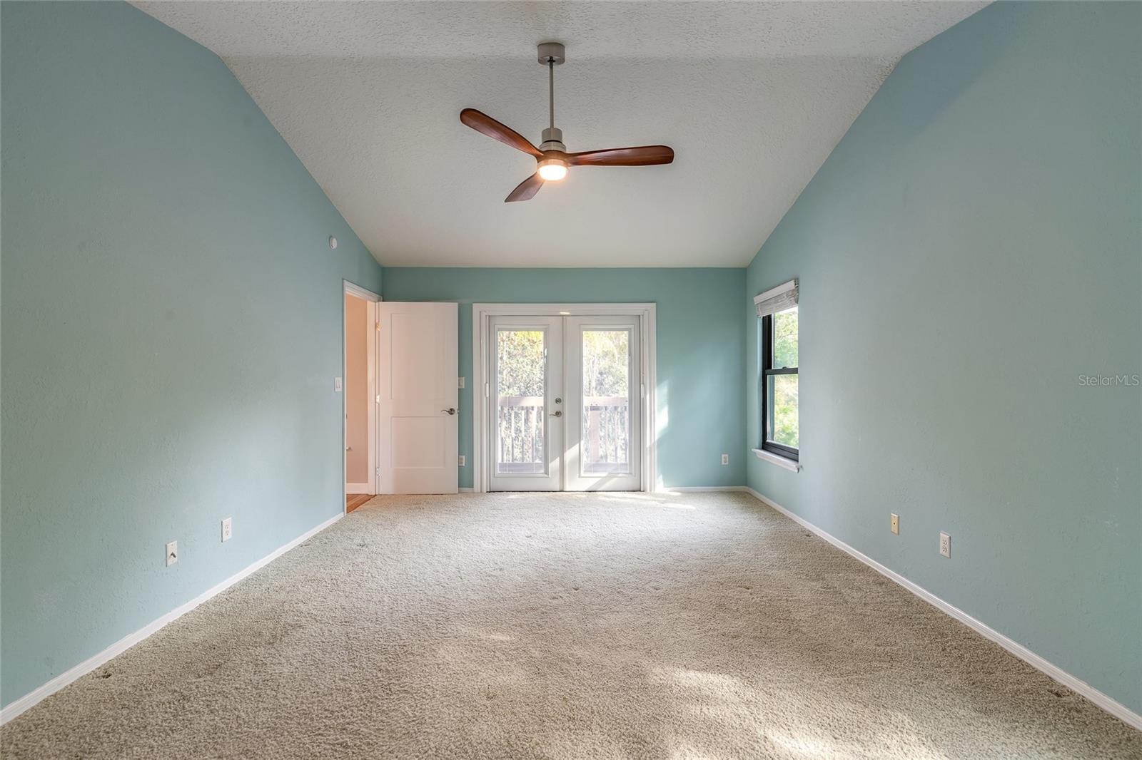 2628 SPRUCE CREEK BLVD