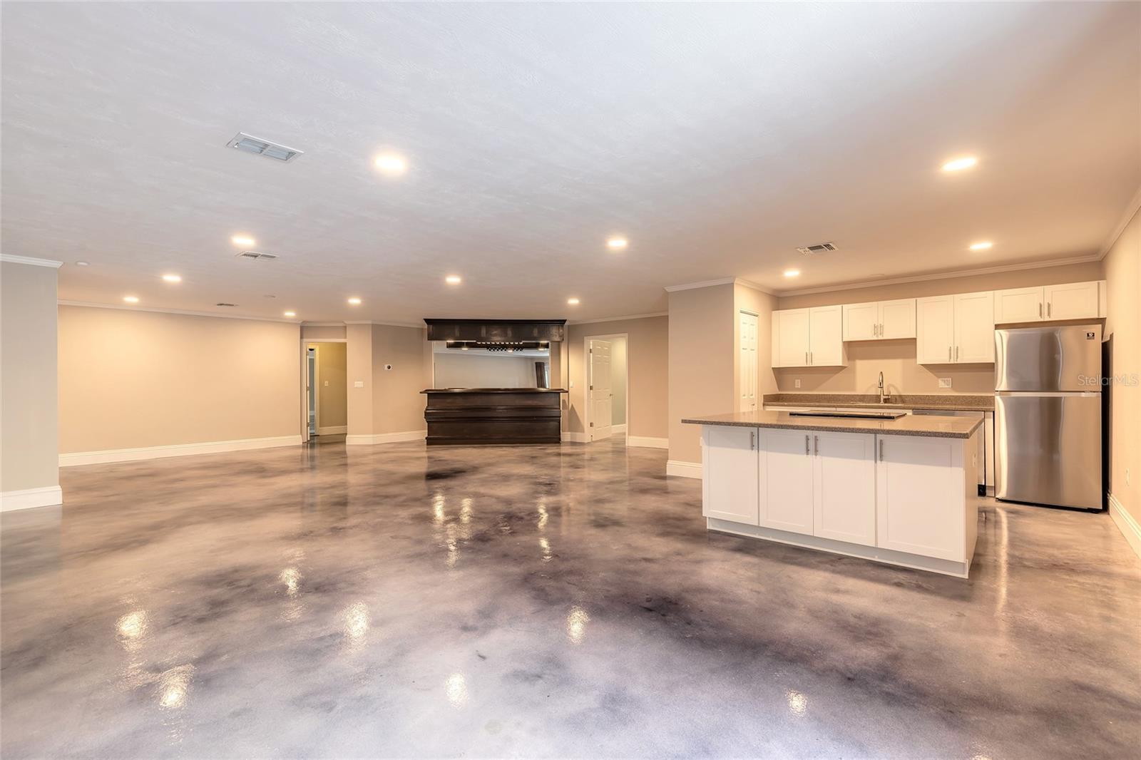 2628 SPRUCE CREEK BLVD