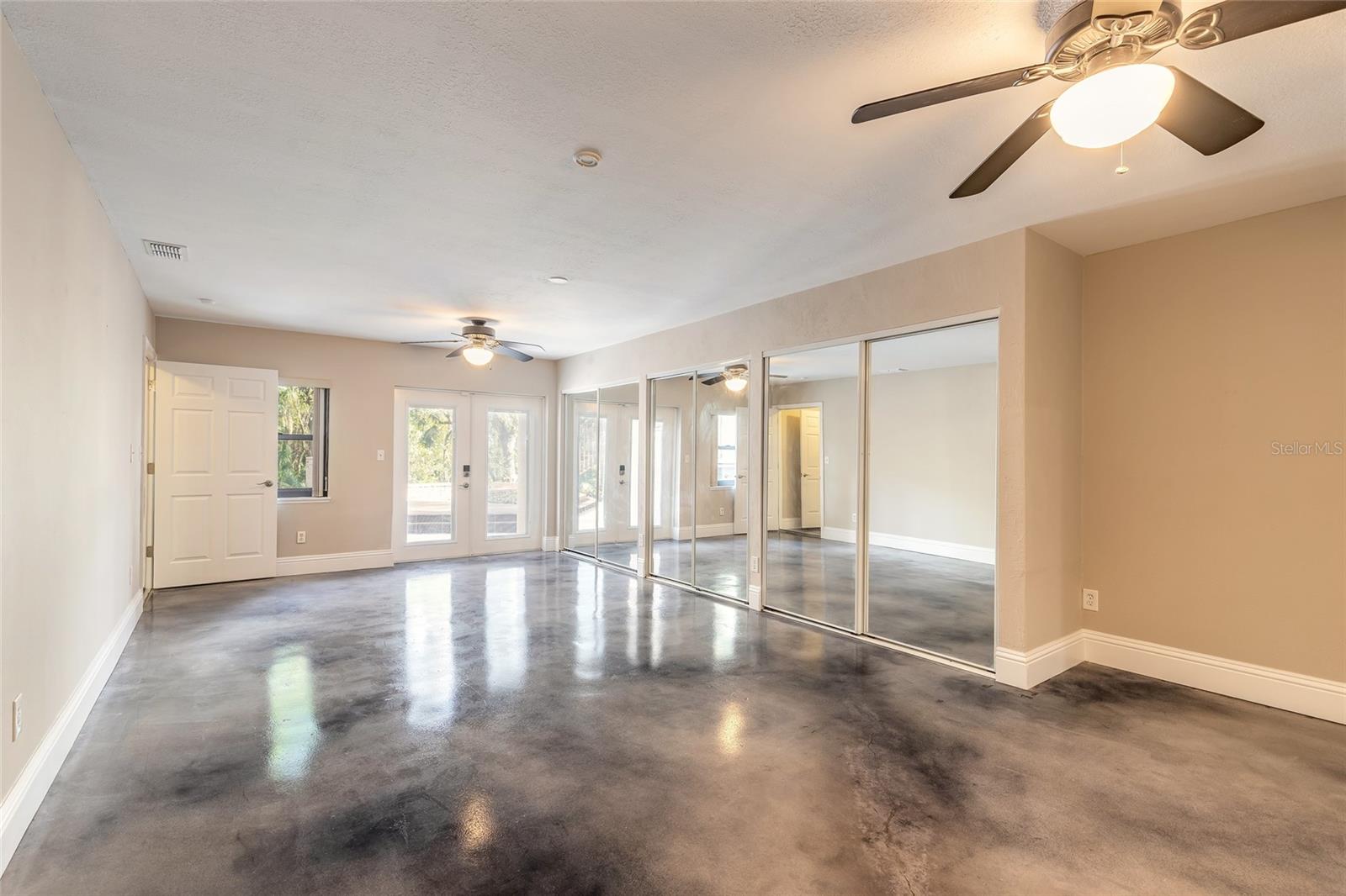 2628 SPRUCE CREEK BLVD
