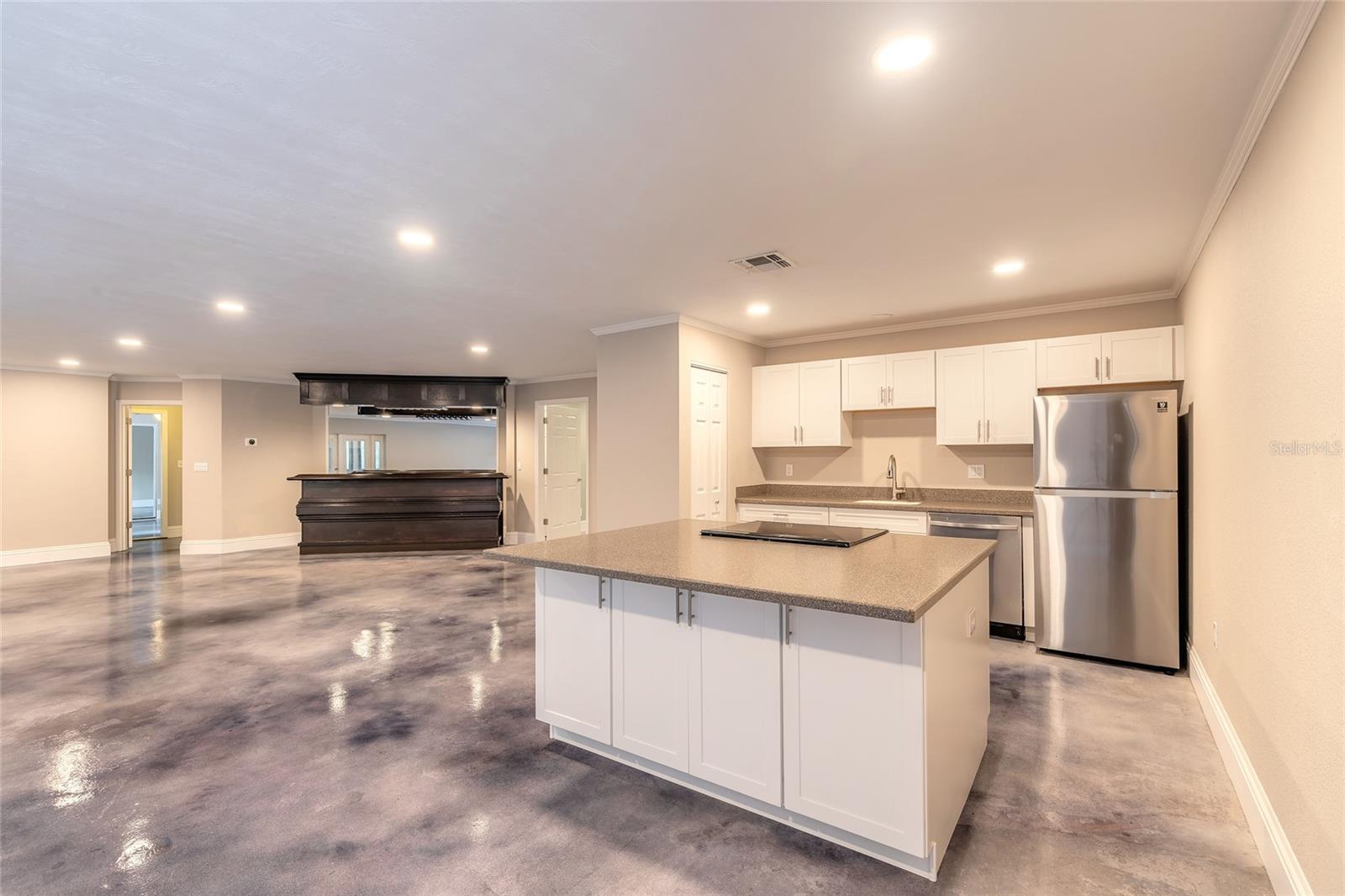 2628 SPRUCE CREEK BLVD
