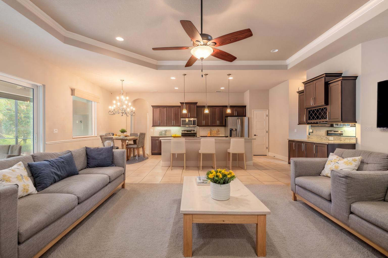 2811 S ASCIANO CT