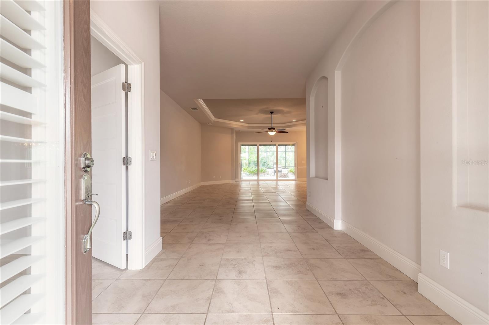 2811 S ASCIANO CT
