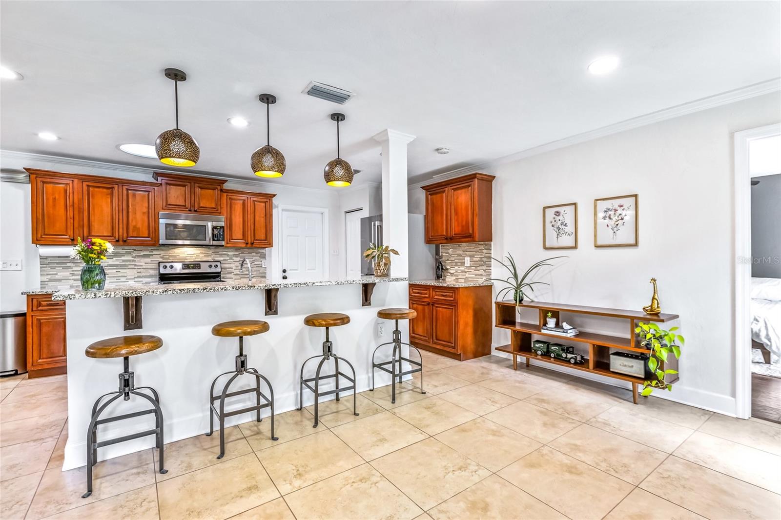 887 SUGAR HOUSE CT