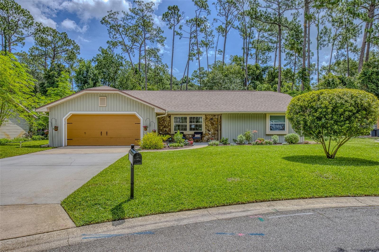 887 SUGAR HOUSE CT