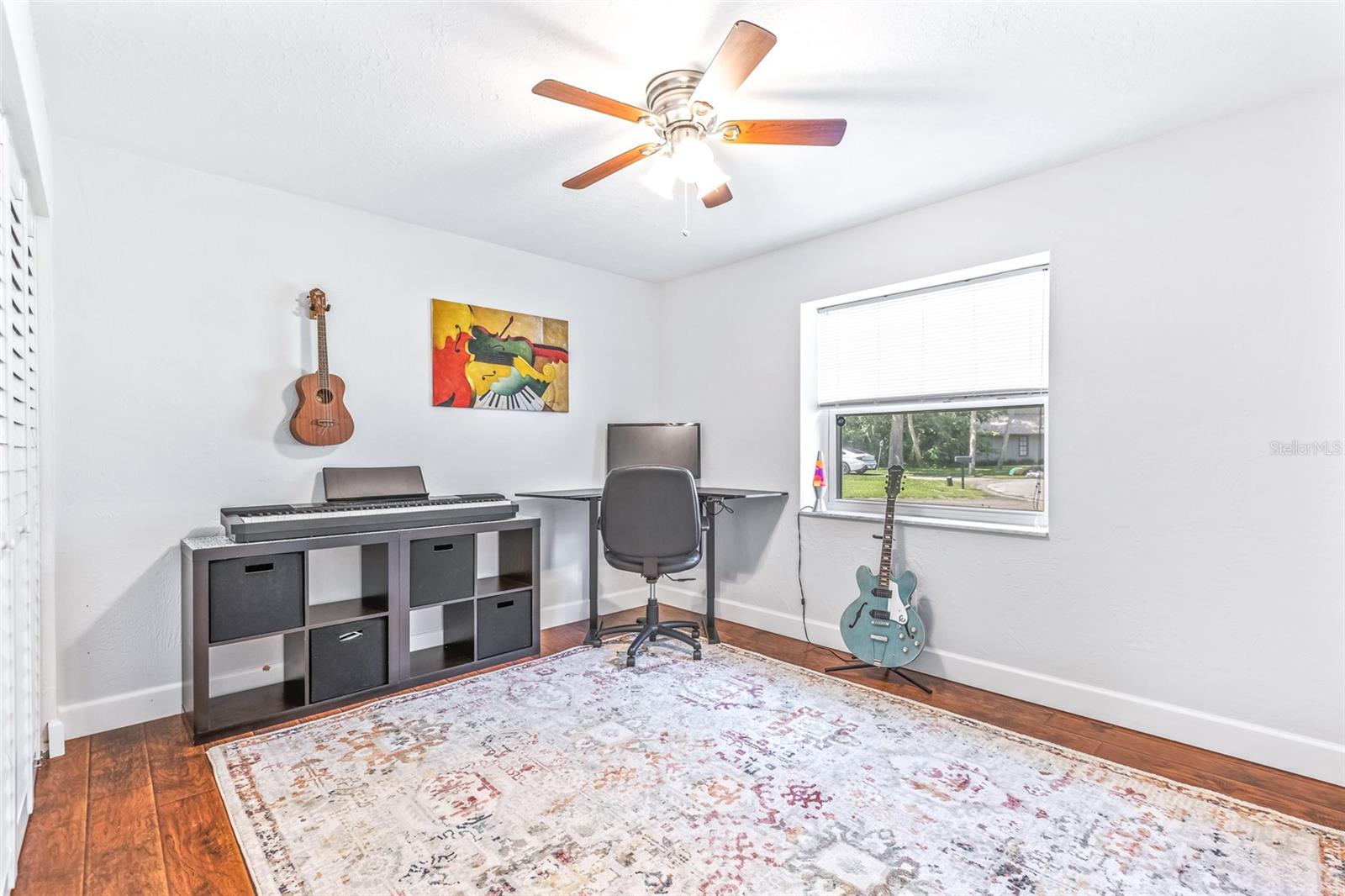 887 SUGAR HOUSE CT