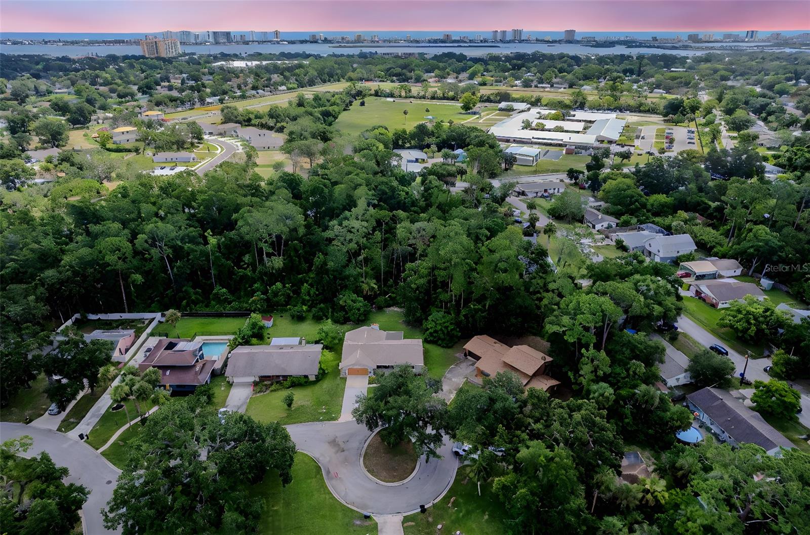 887 SUGAR HOUSE CT