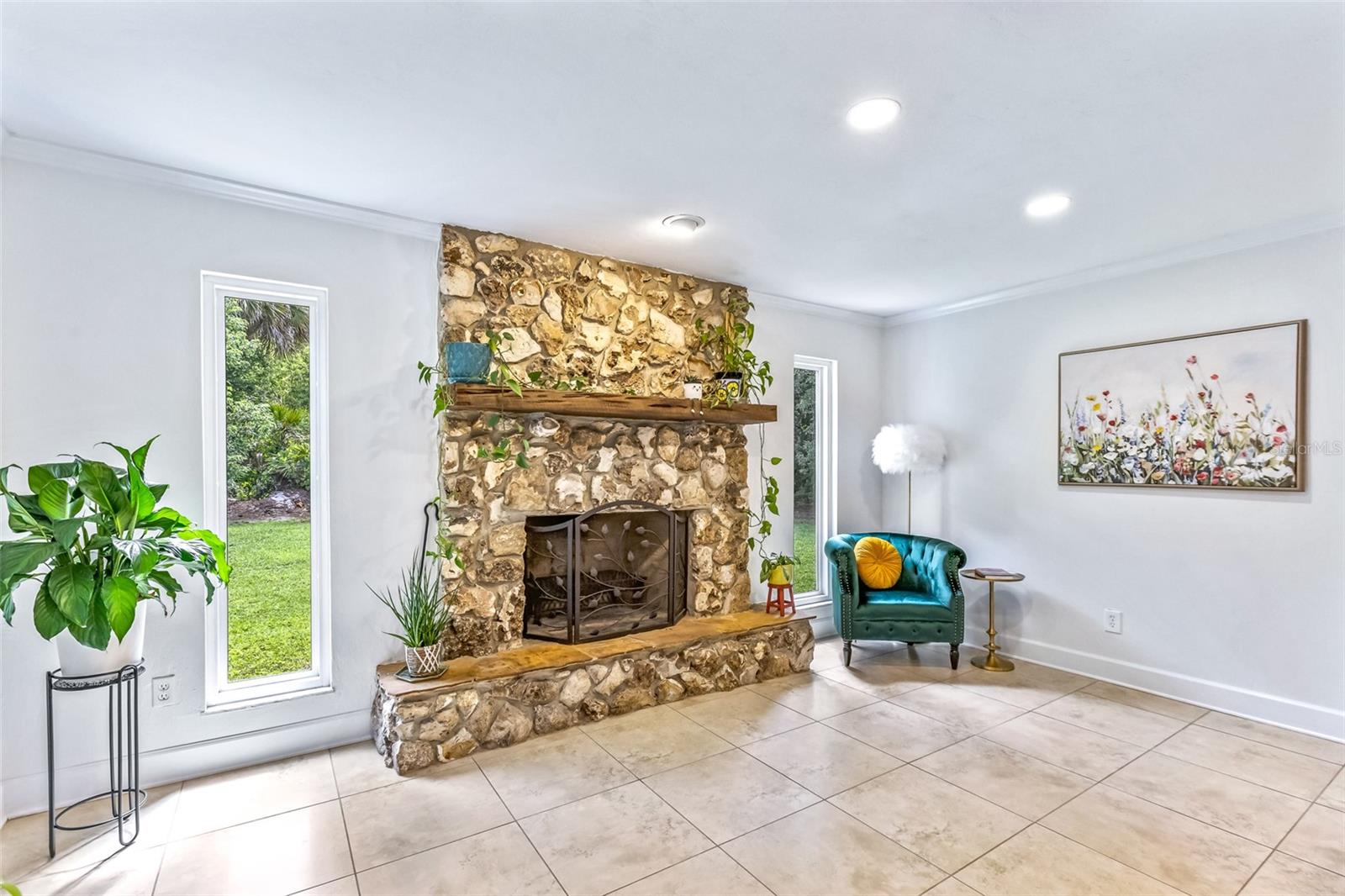 887 SUGAR HOUSE CT