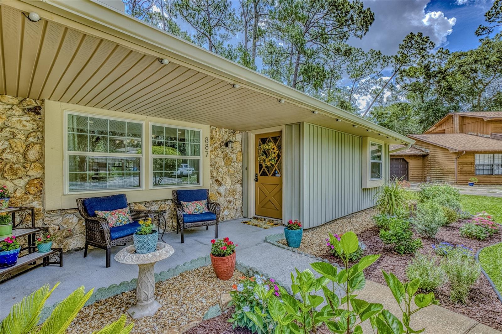 887 SUGAR HOUSE CT