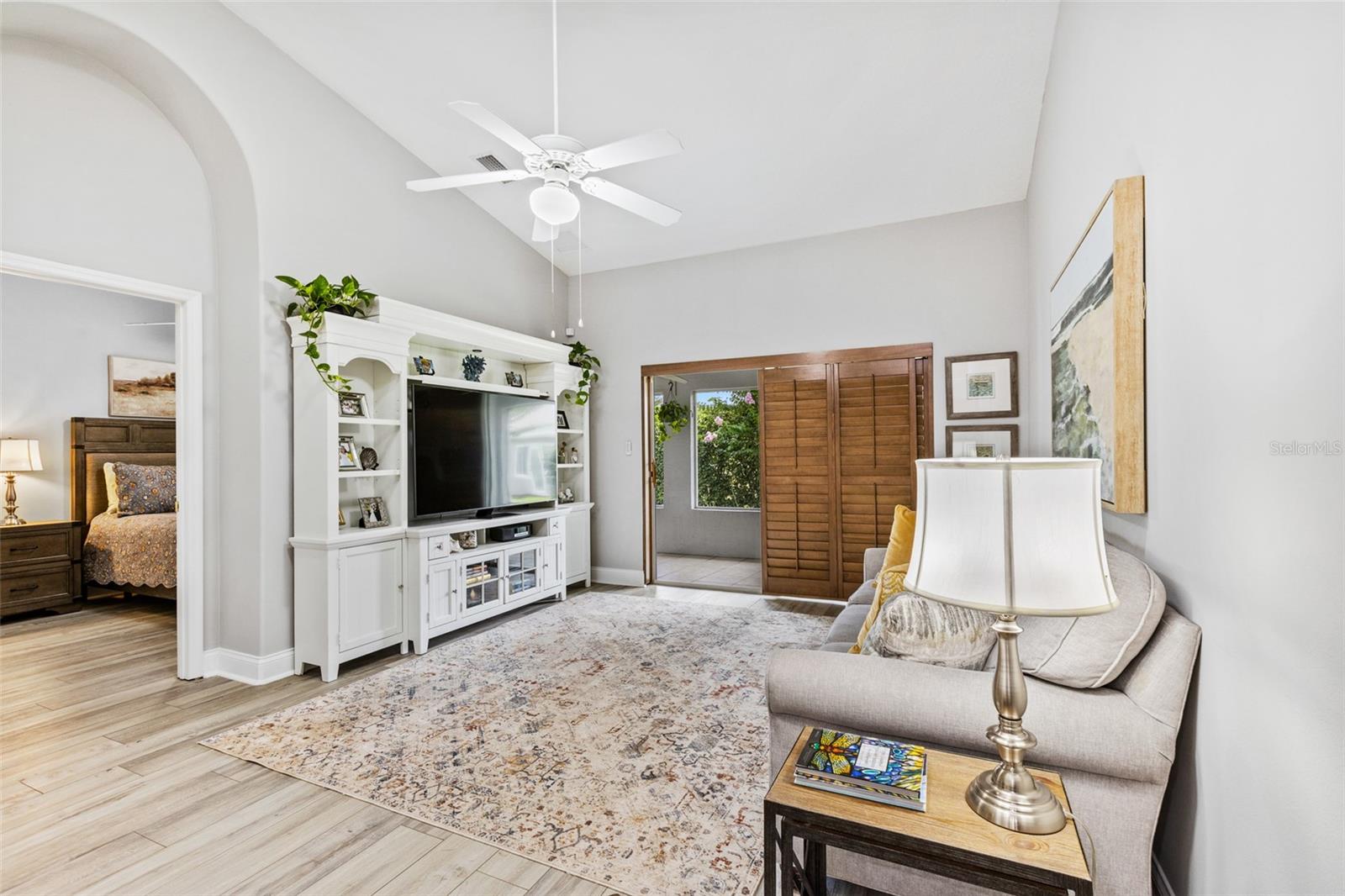 1636 ARECA PALM DR