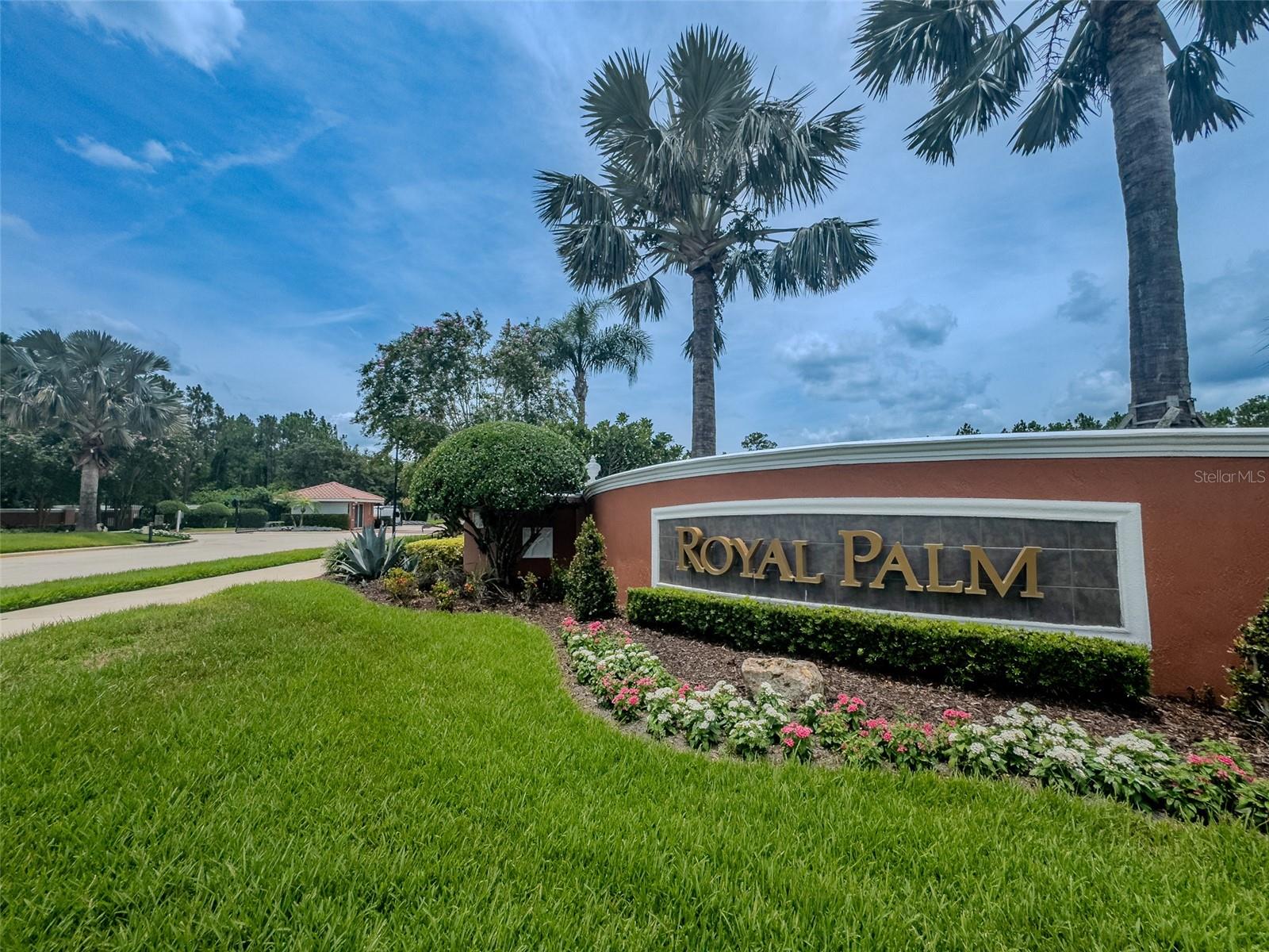 1636 ARECA PALM DR