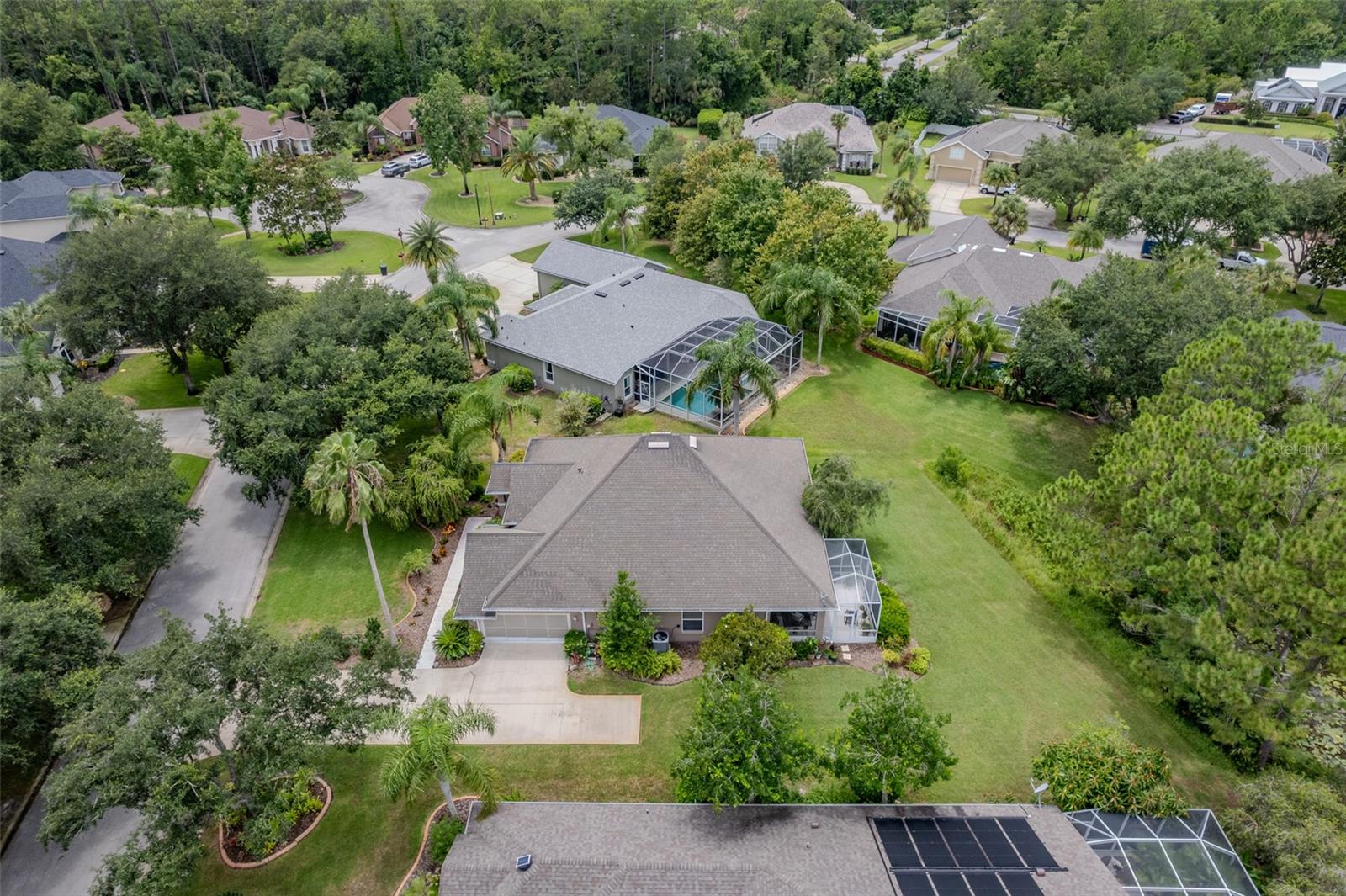 148 DEEP WOODS WAY