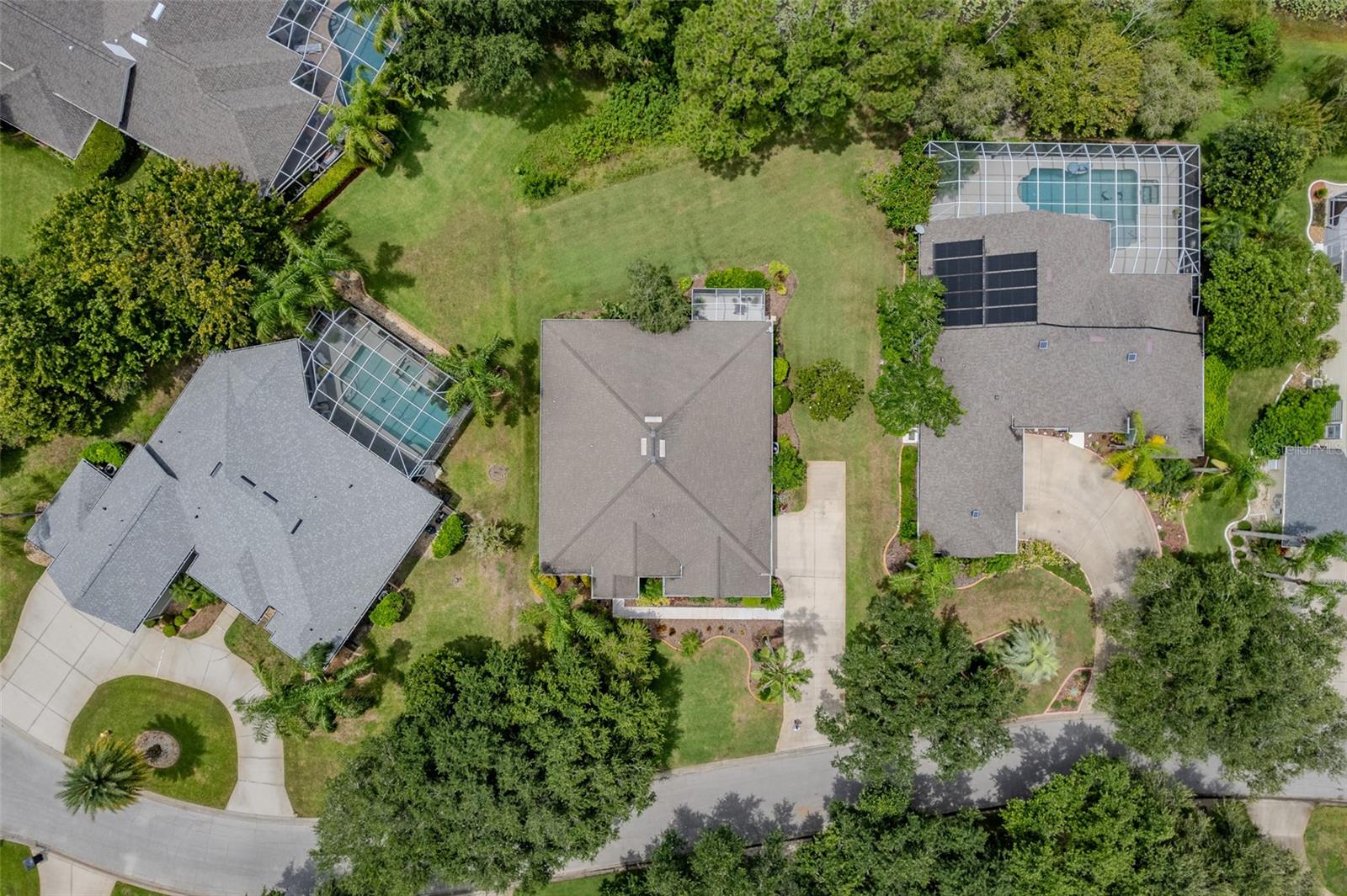 148 DEEP WOODS WAY