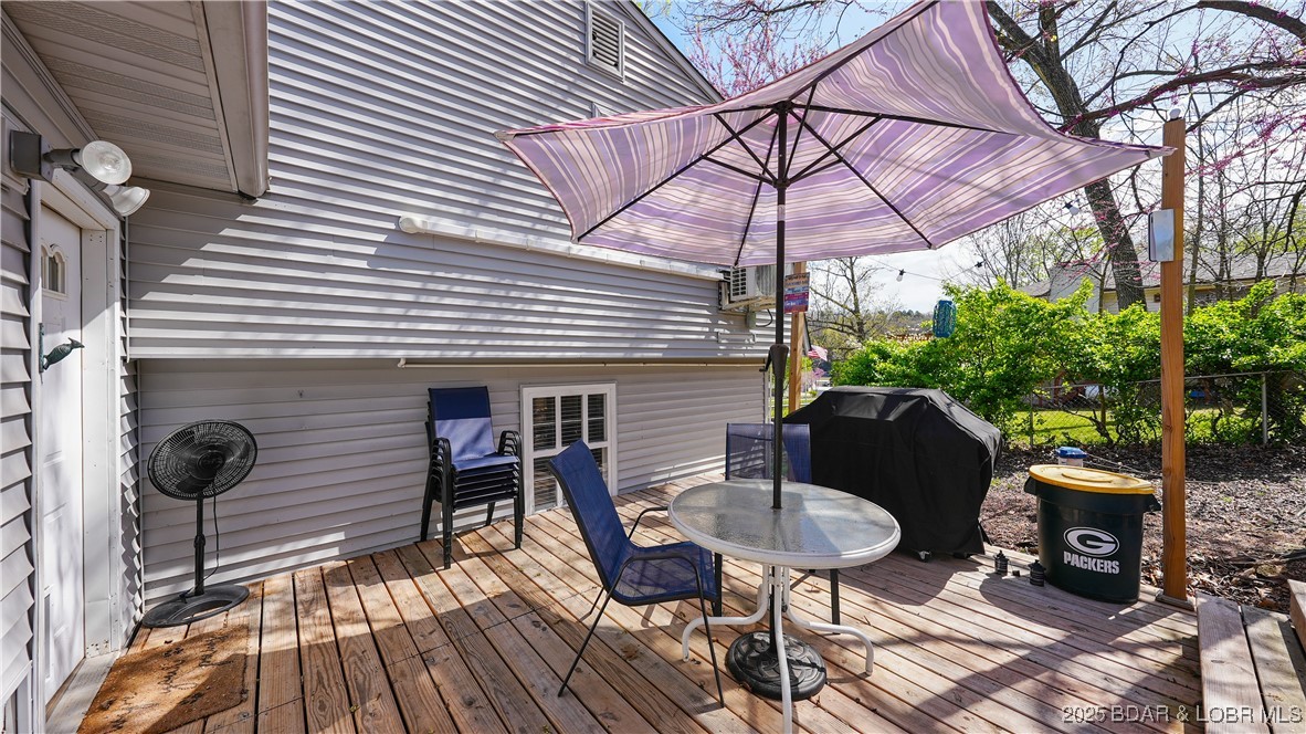 160 Bridgeview Drive