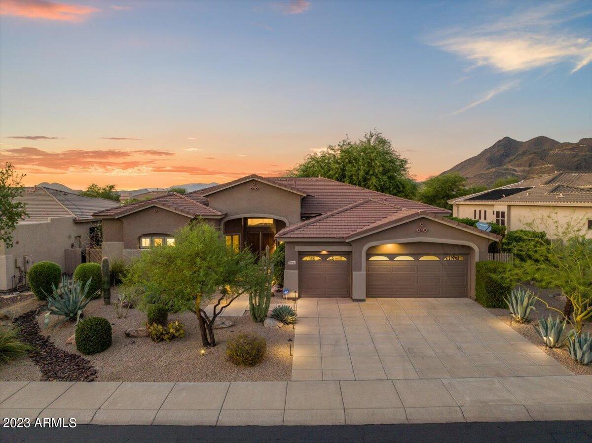 5892 E EVENING GLOW Drive
