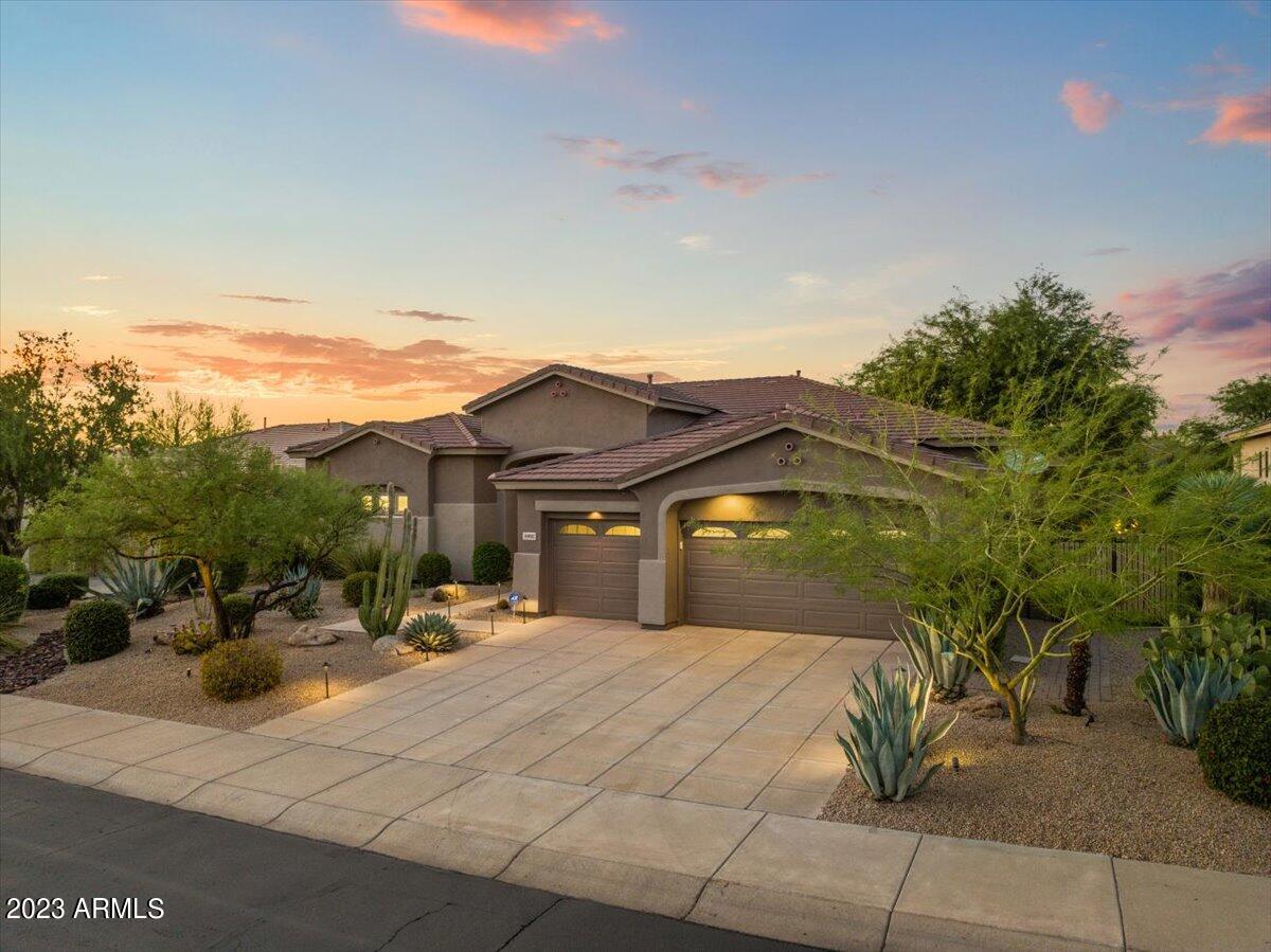 5892 E EVENING GLOW Drive