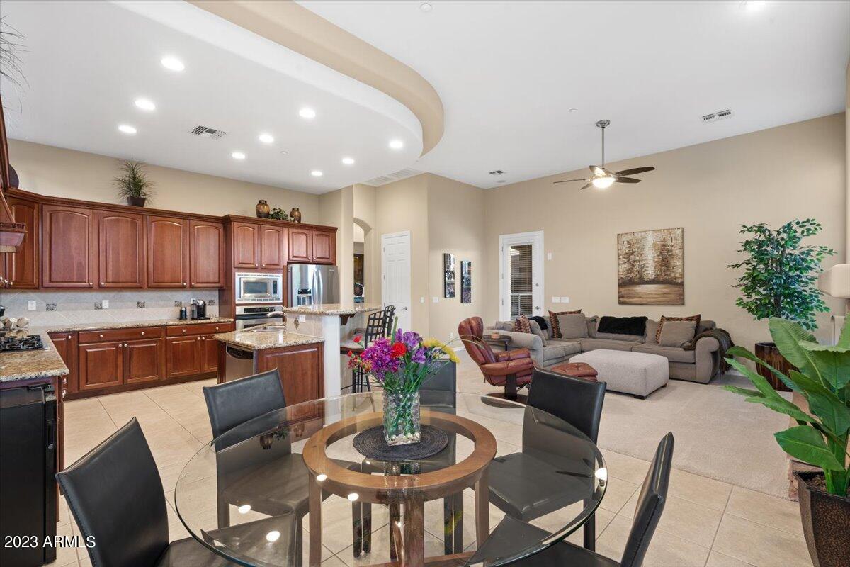 5892 E EVENING GLOW Drive