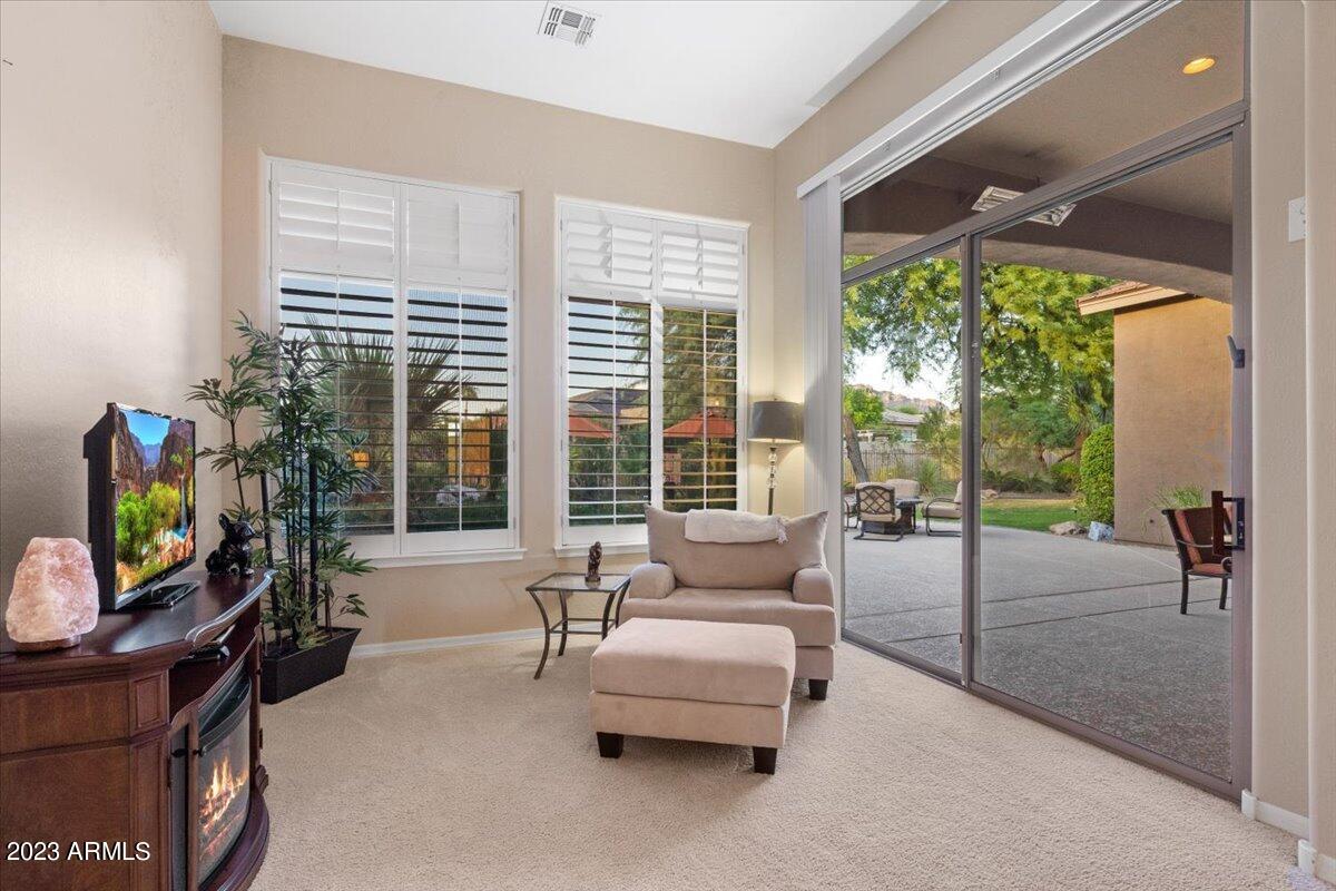 5892 E EVENING GLOW Drive