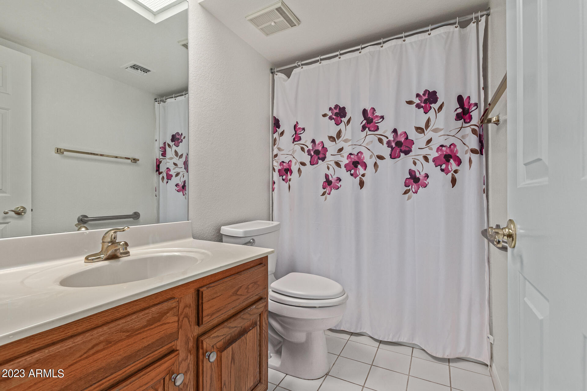 4200 N MILLER Road Unit: 512