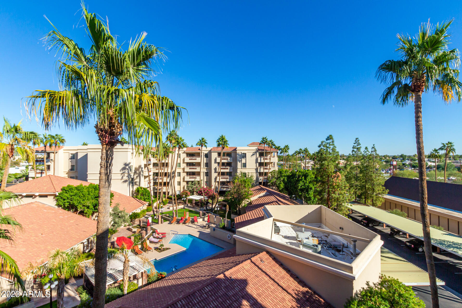 4200 N MILLER Road Unit: 512