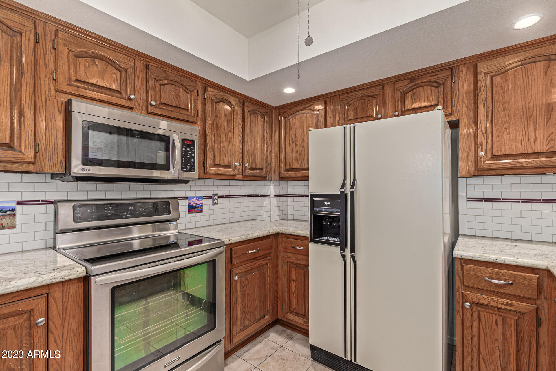 4200 N MILLER Road Unit: 512