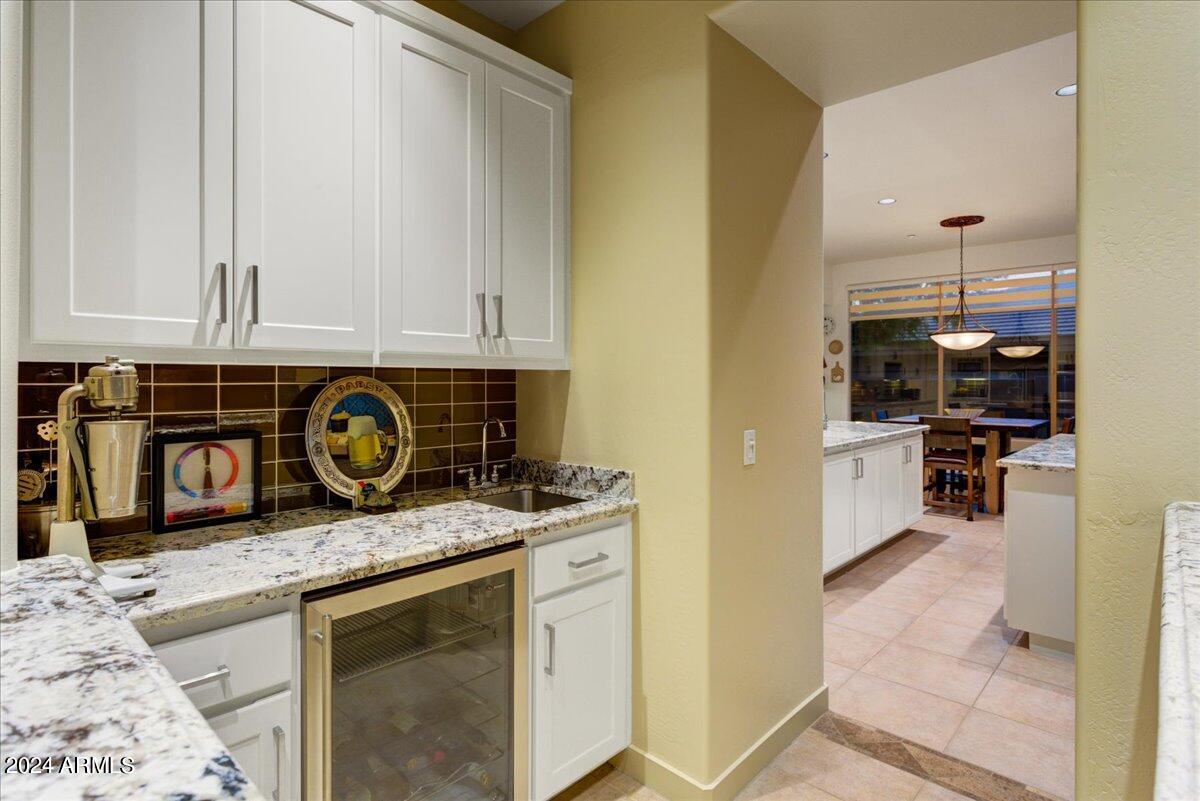 11040 E KAREN Drive
