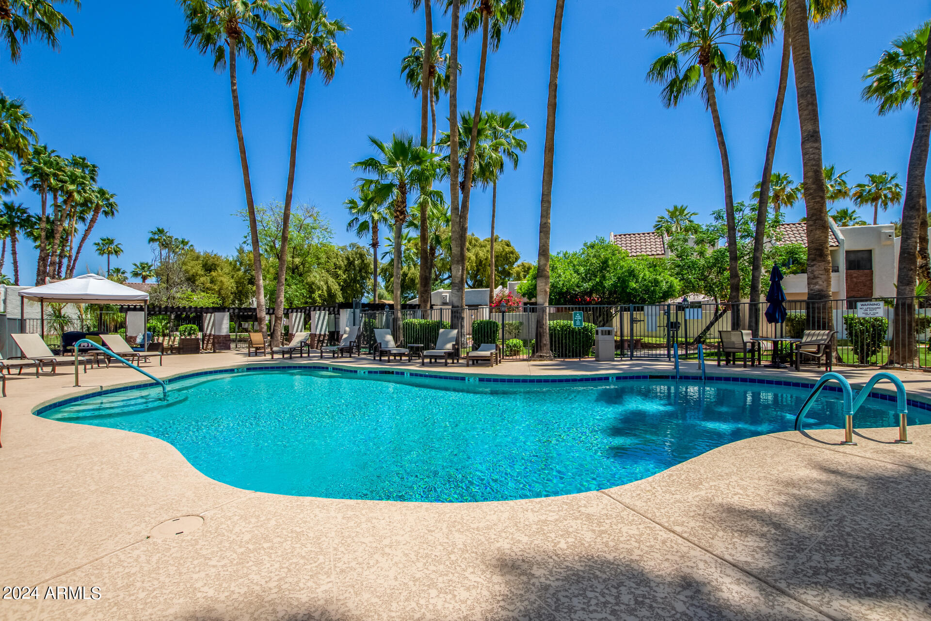 7350 N Via Paseo del Sur, O109