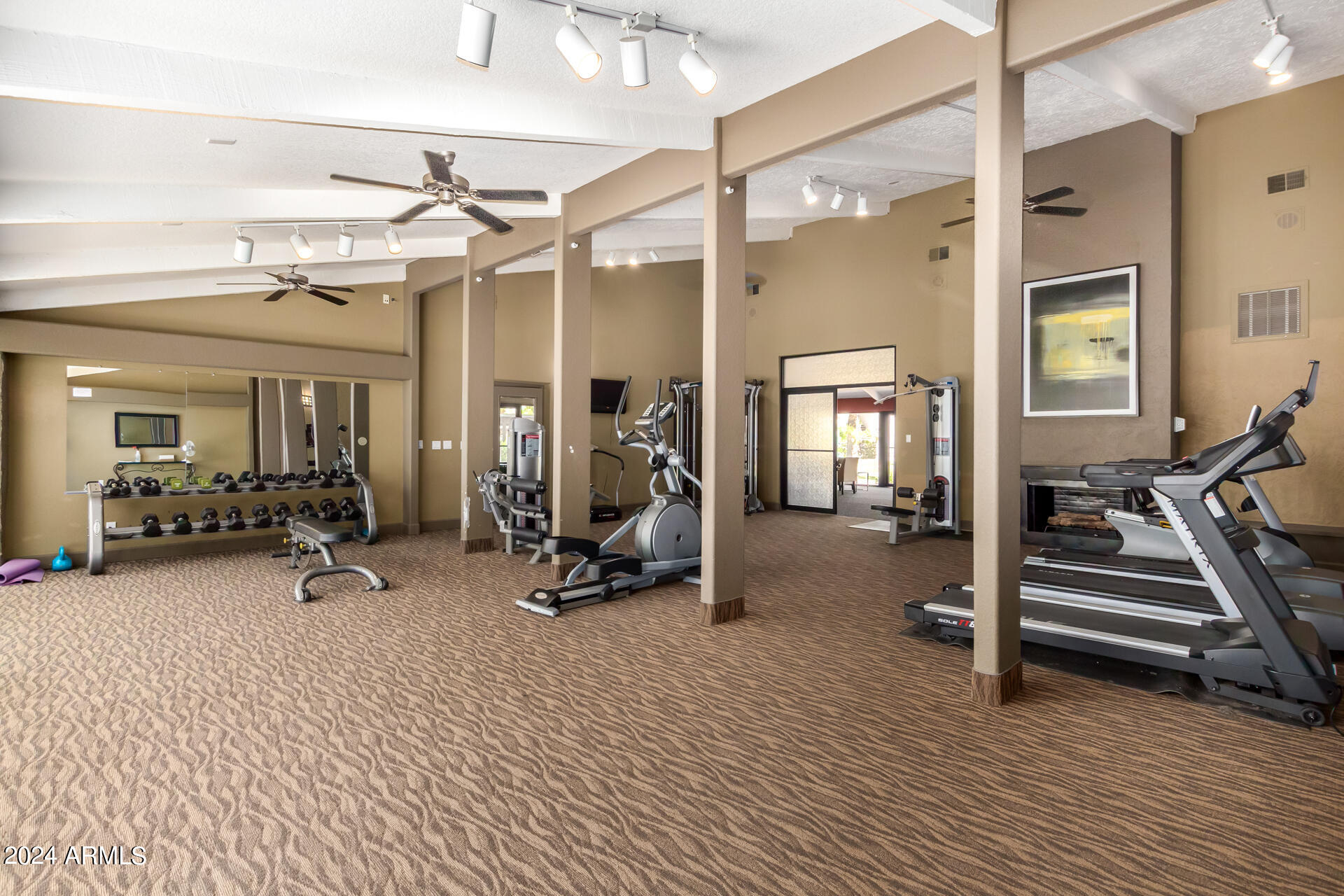 7350 N Via Paseo del Sur, O109