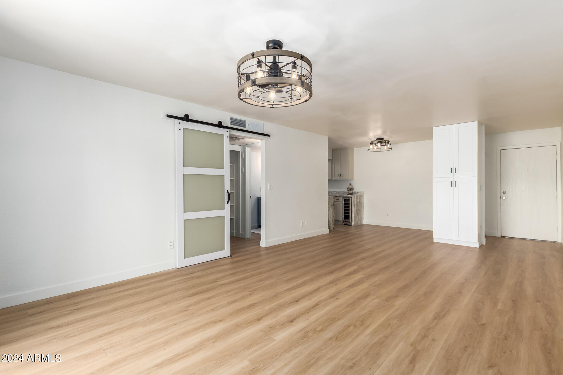 7350 N Via Paseo del Sur, O109