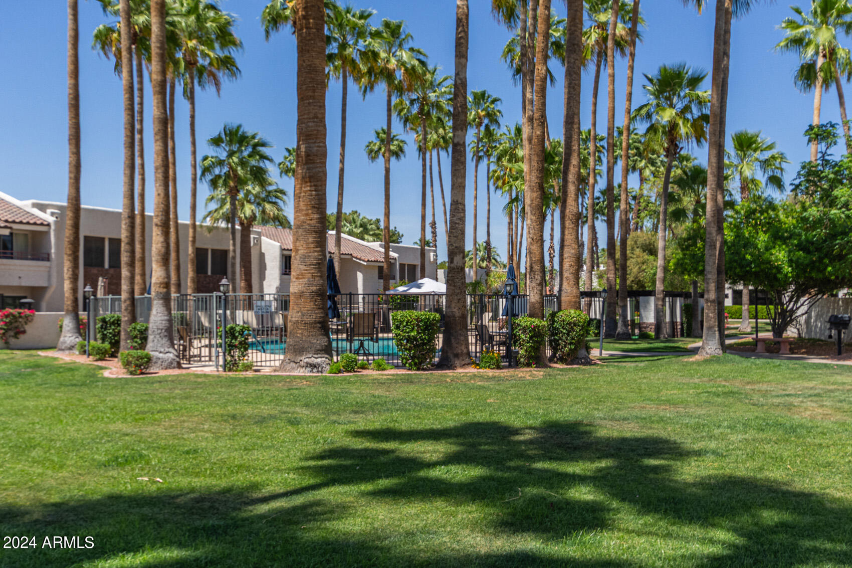 7350 N Via Paseo del Sur, O109