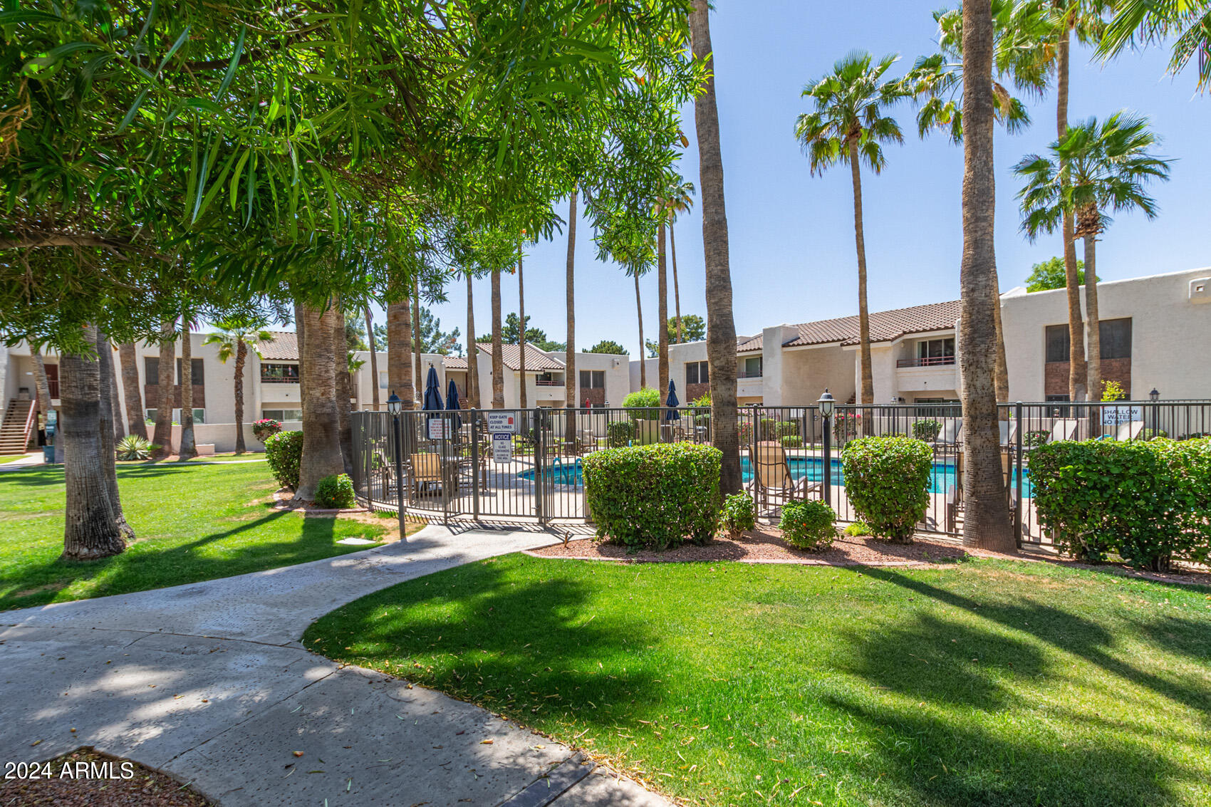 7350 N Via Paseo del Sur, O109