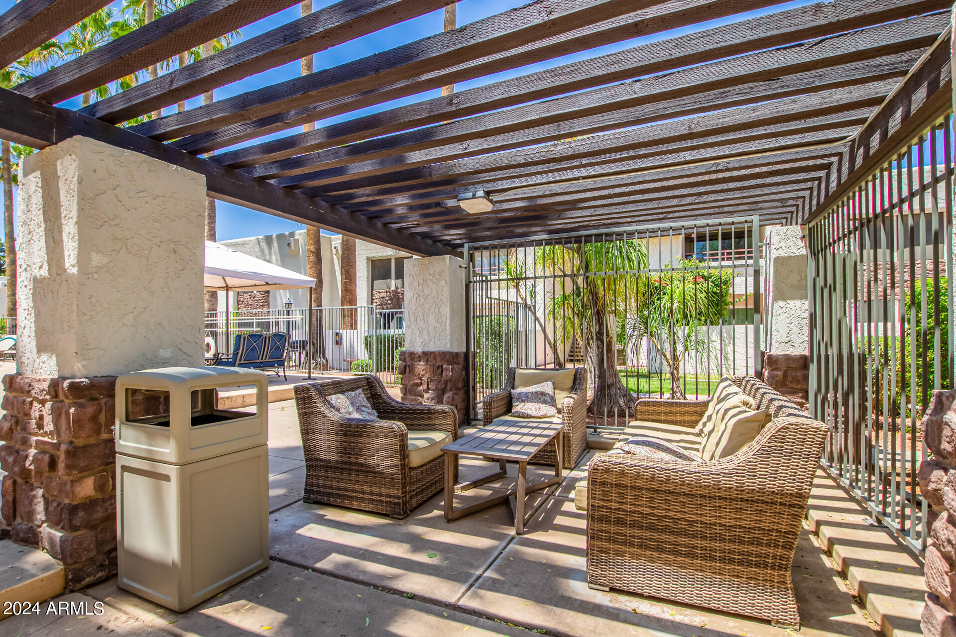 7350 N Via Paseo del Sur, O109