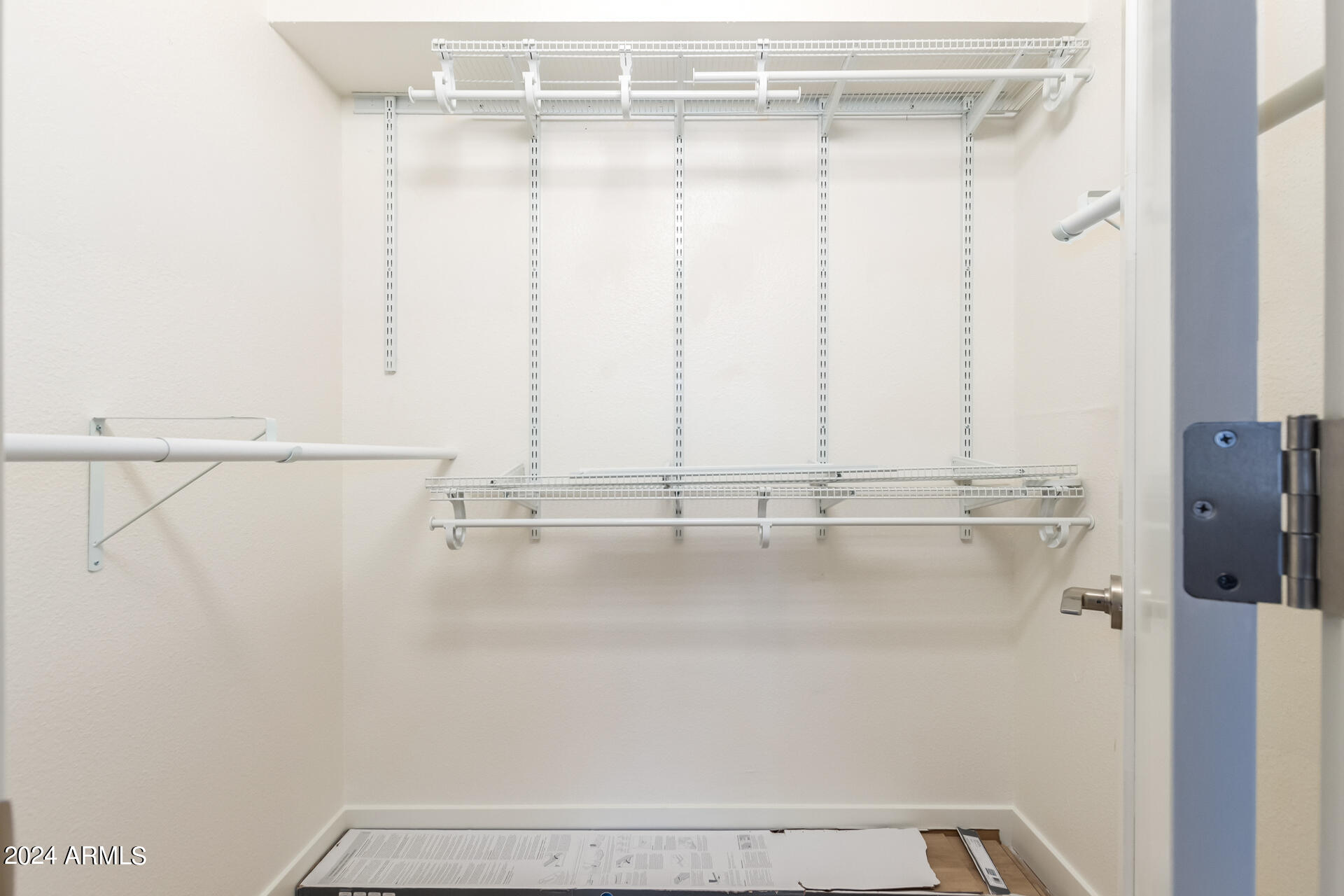 7350 N Via Paseo del Sur, O109