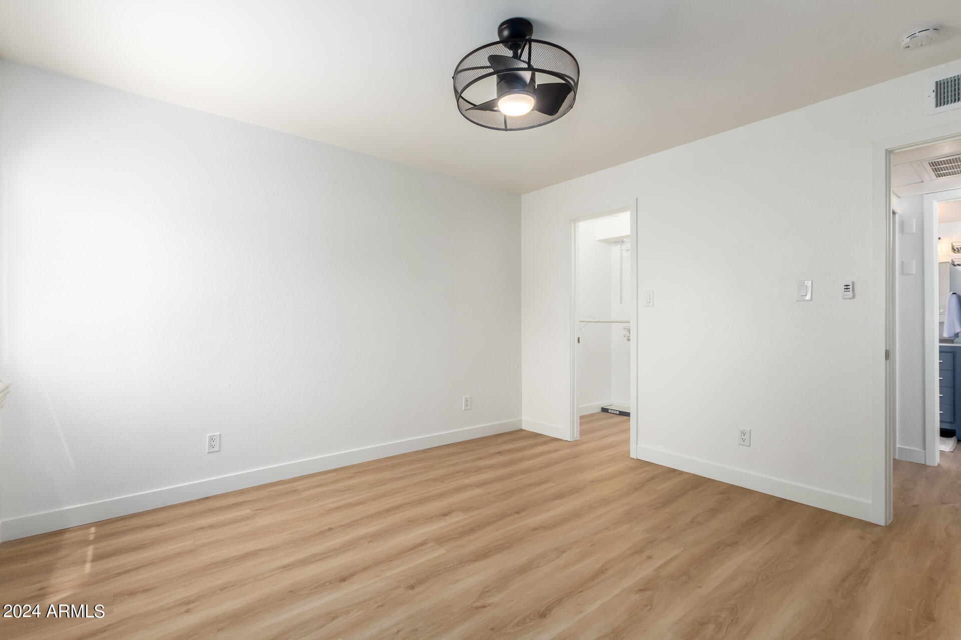 7350 N Via Paseo del Sur, O109