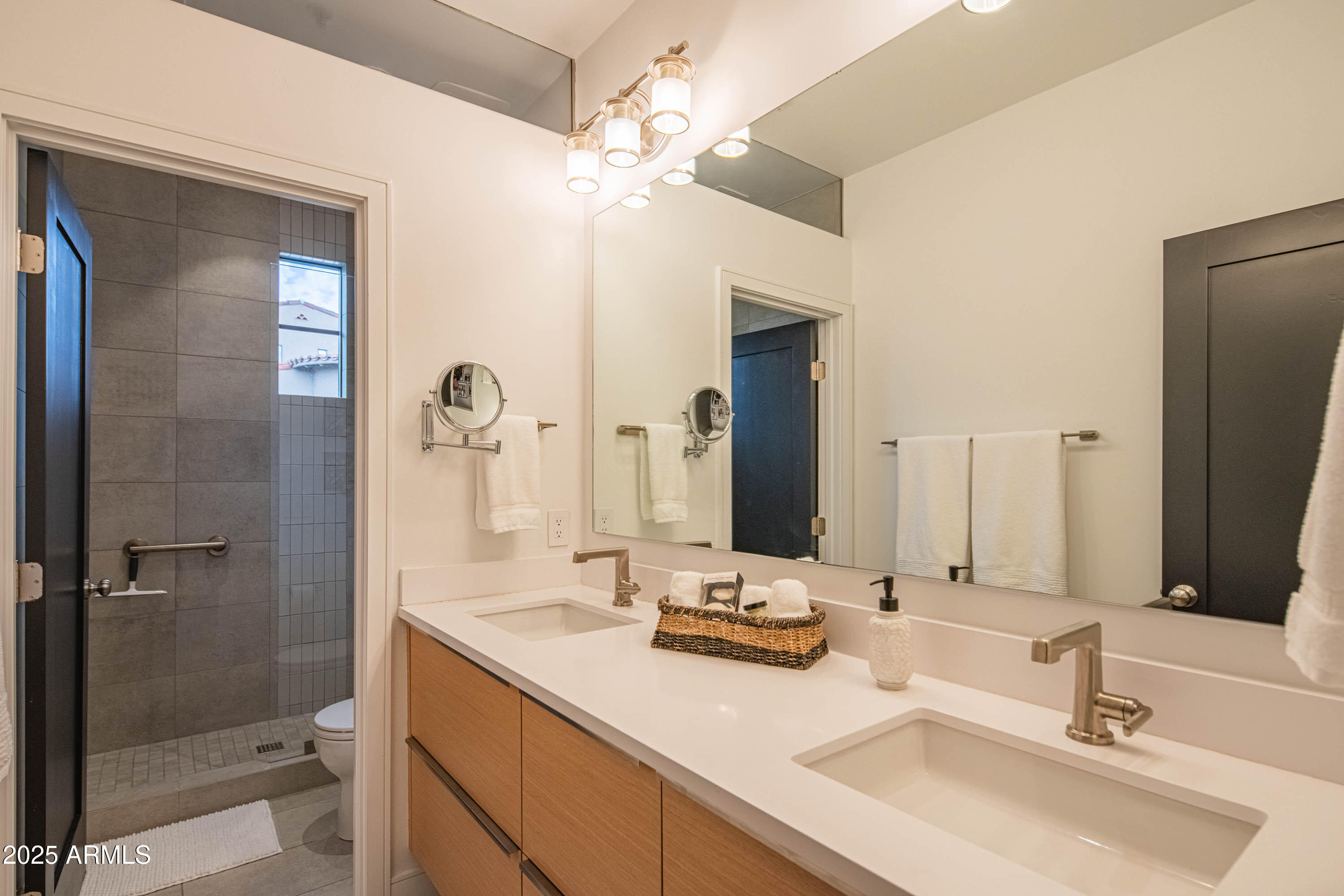 20704 N 90TH Place, 1070