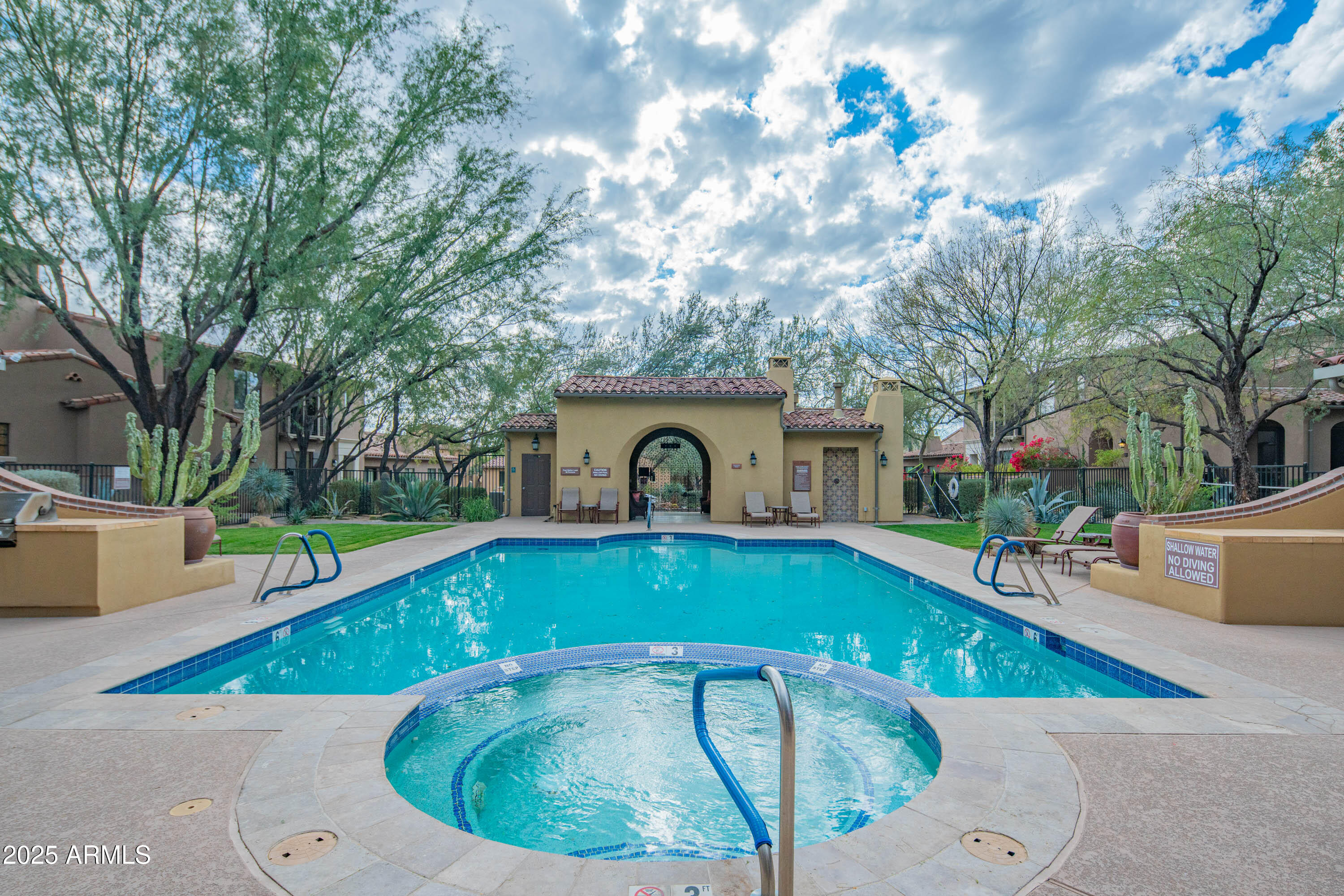 20704 N 90TH Place, 1070