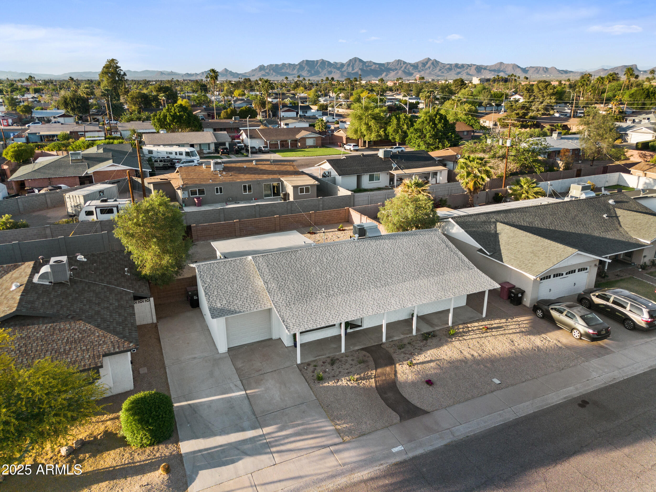 8524 E MARIPOSA Drive